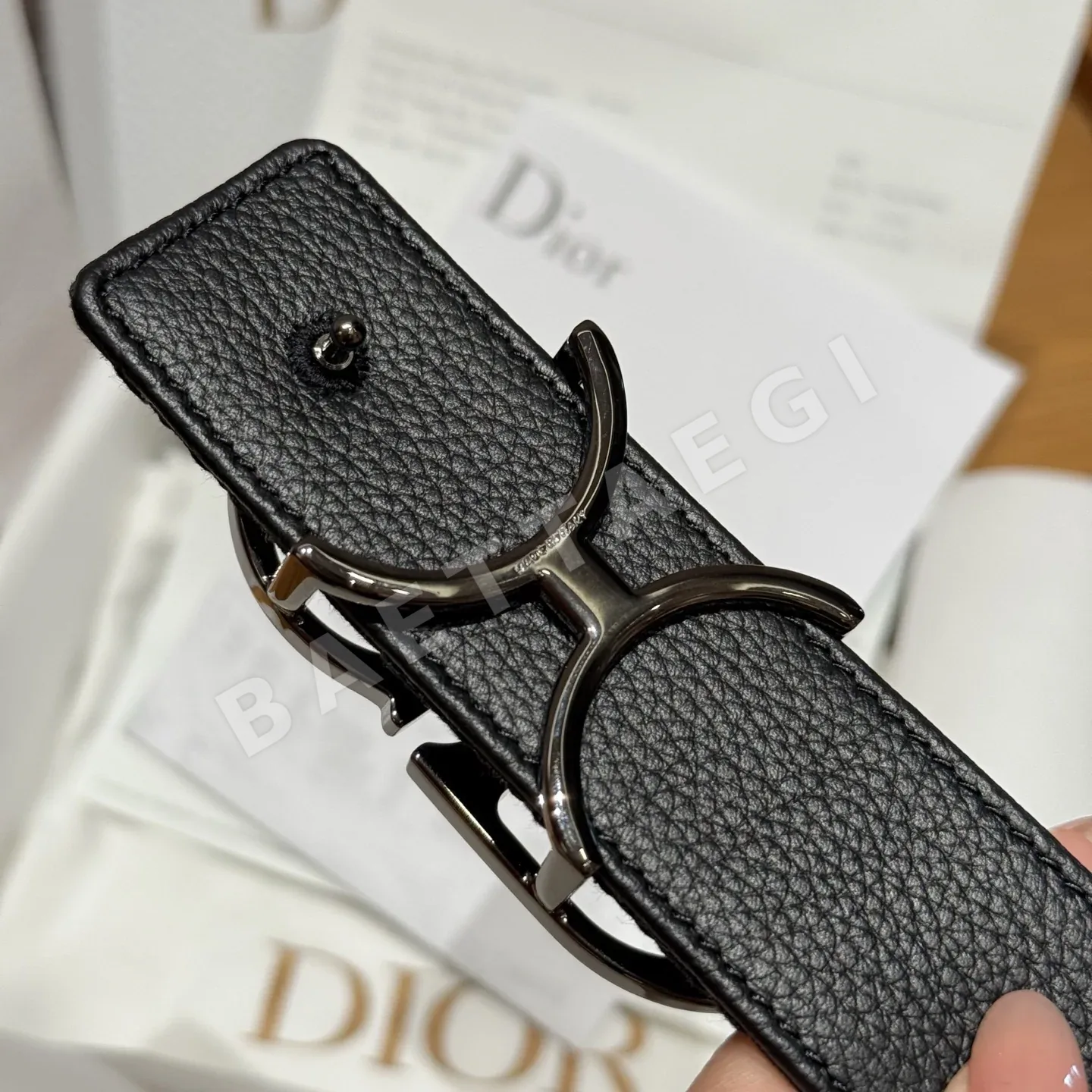 디올 CD 로고 양면 소가죽 벨트 상세 이미지 3