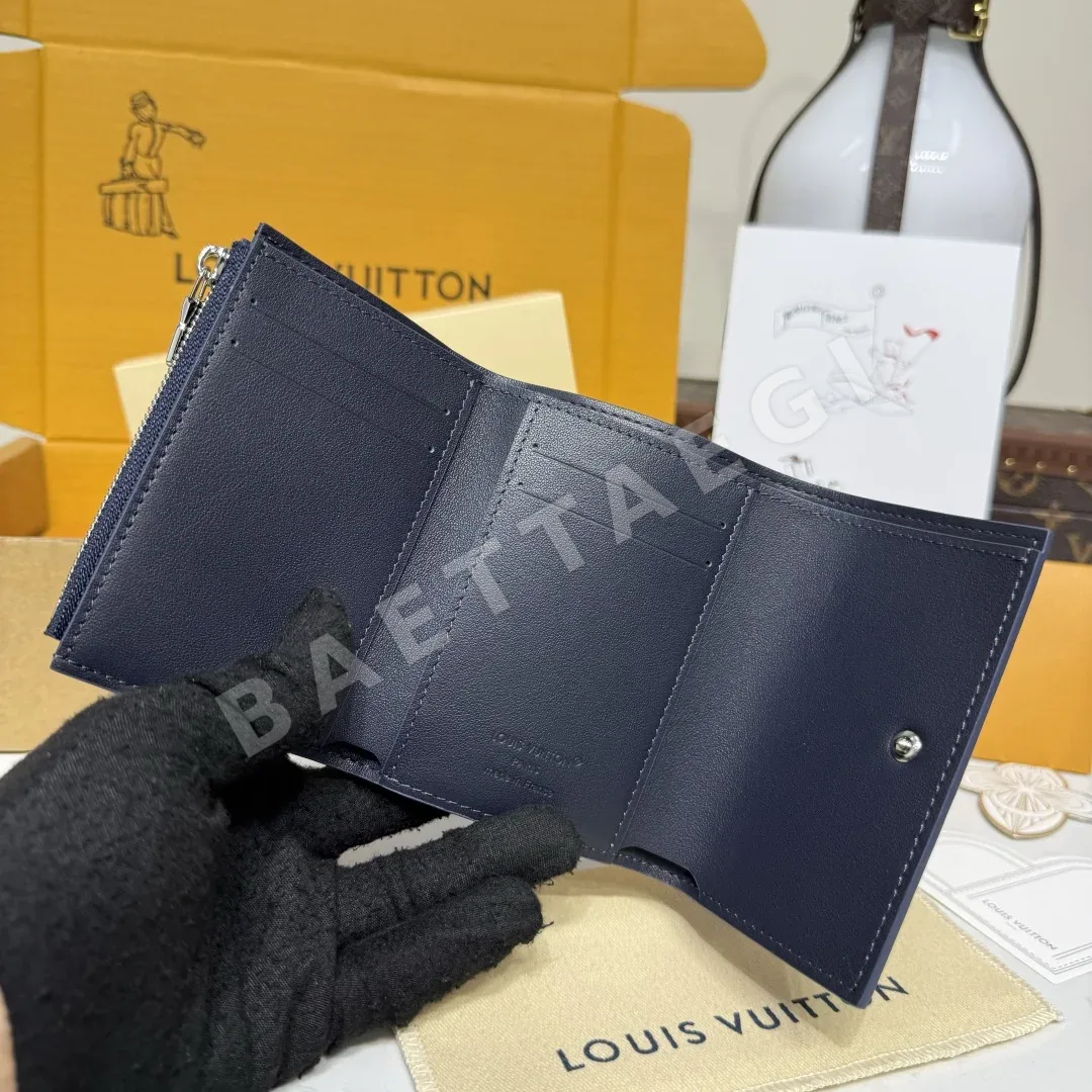 루이비통 빅터 모노그램 에클립스 가죽 지갑 상세 이미지 9
