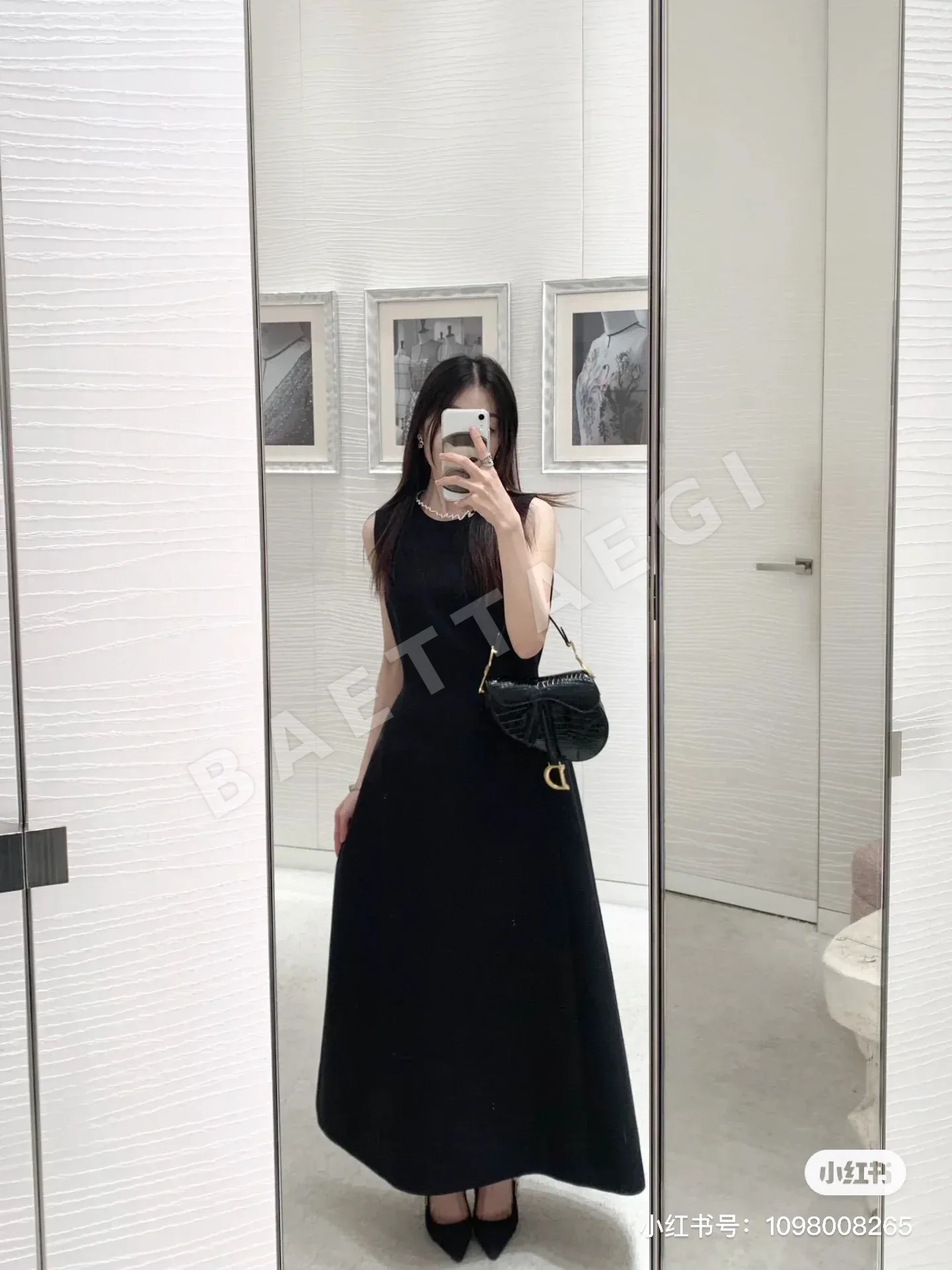 디올 민소매 드레이프 원피스