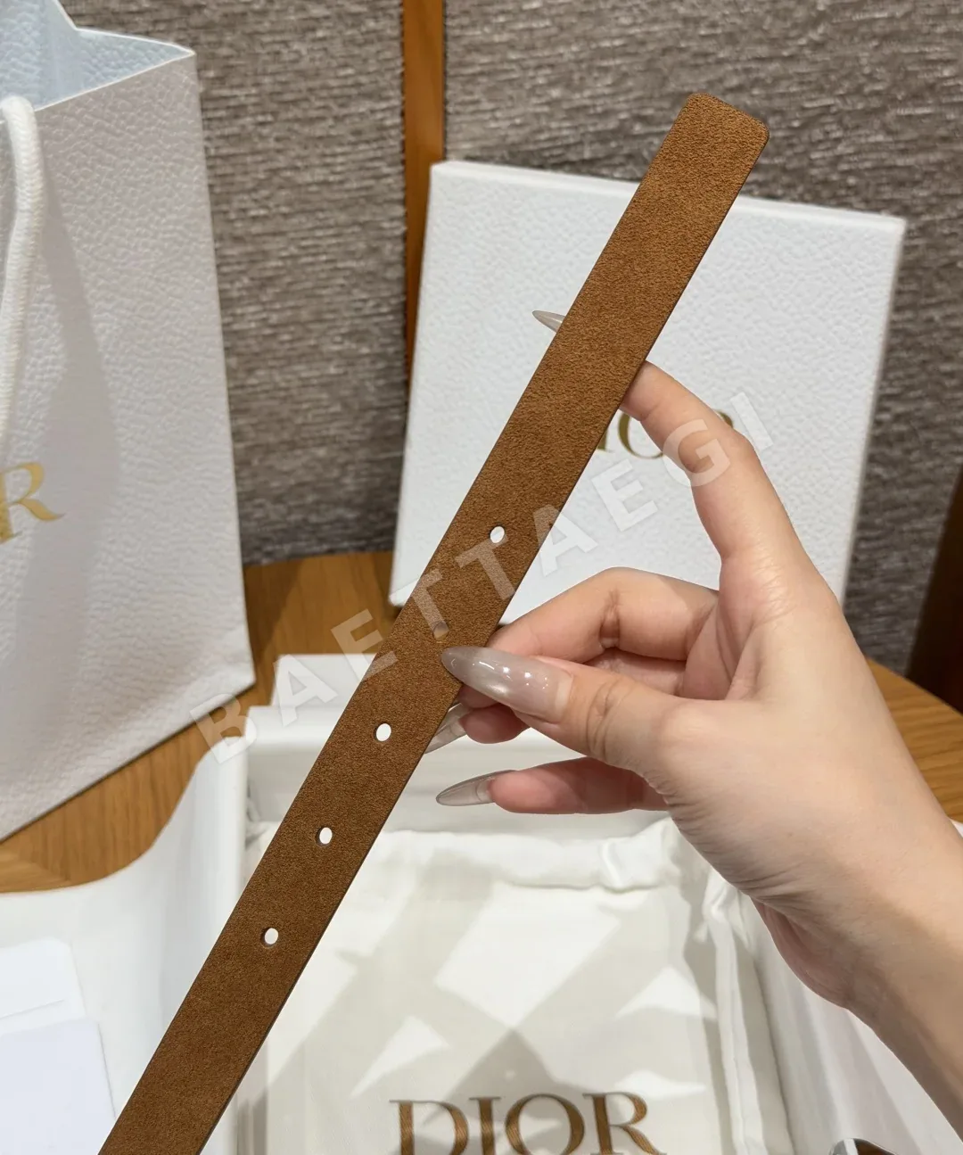 디올 디종 30 몽테뉴 스웨이드 벨트 상세 이미지 8