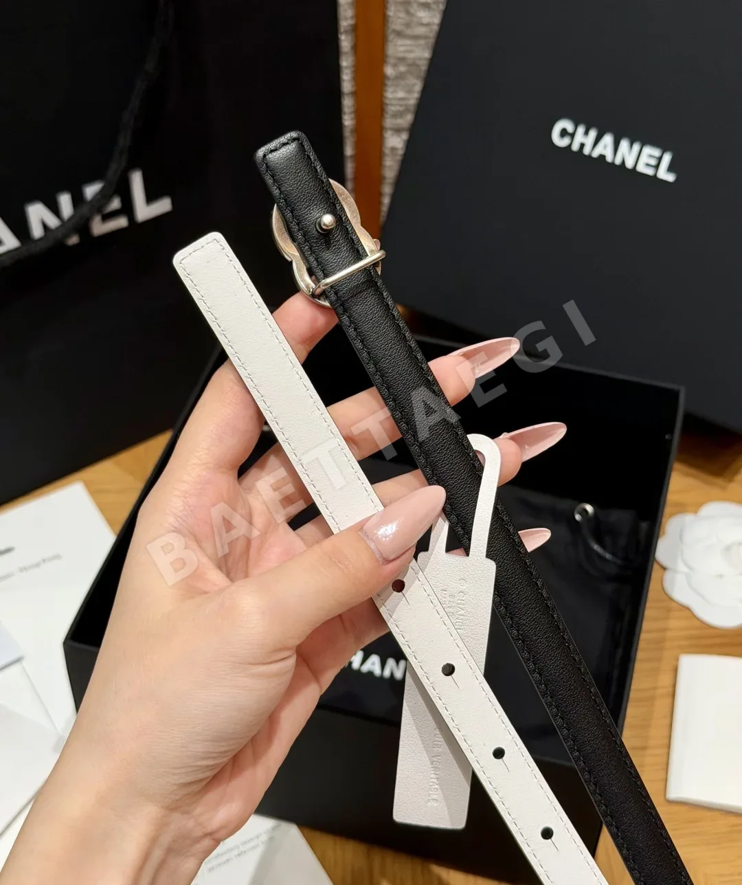샤넬 더블 C 로고 양면 송아지가죽 벨트 상세 이미지 9