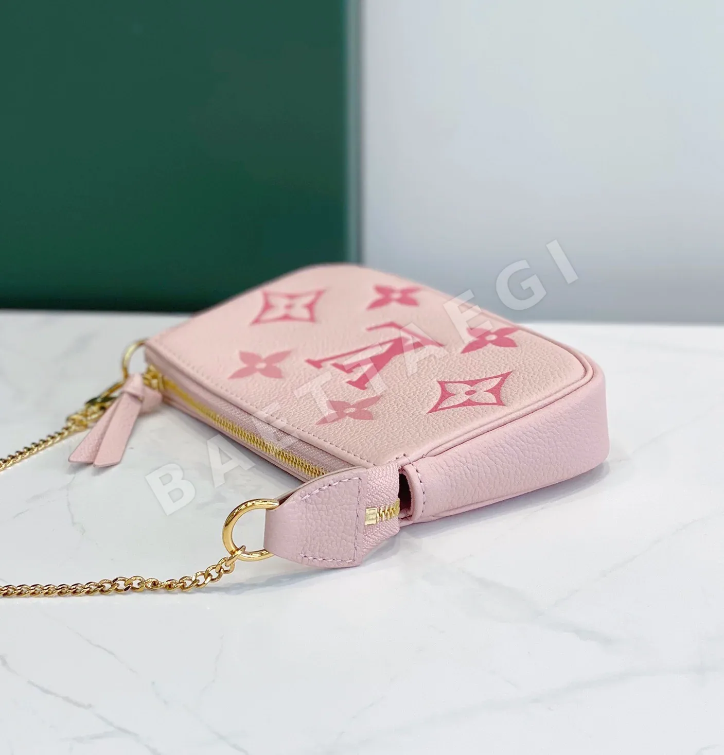 루이비통 모나리자 핑크 그라데이션 가방 상세 이미지 3