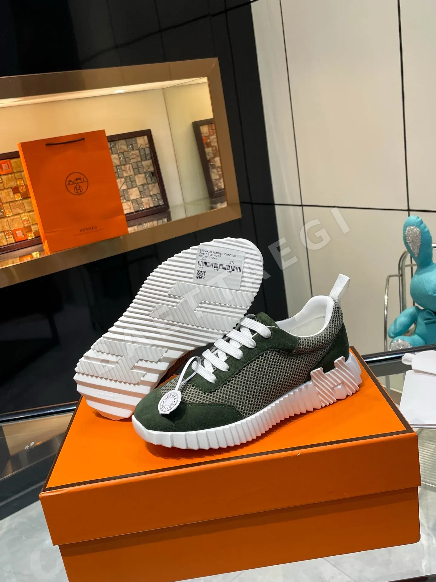 에르메스 바운싱 스니커즈 132764