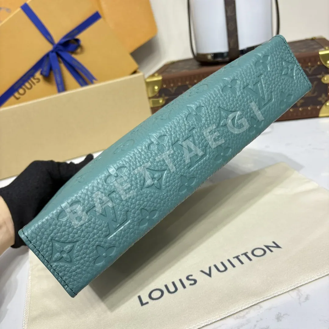루이비통 모노그램 에클립스 POCHETTE VOYAGE 미디엄 핸드백 M61692 상세 이미지 4
