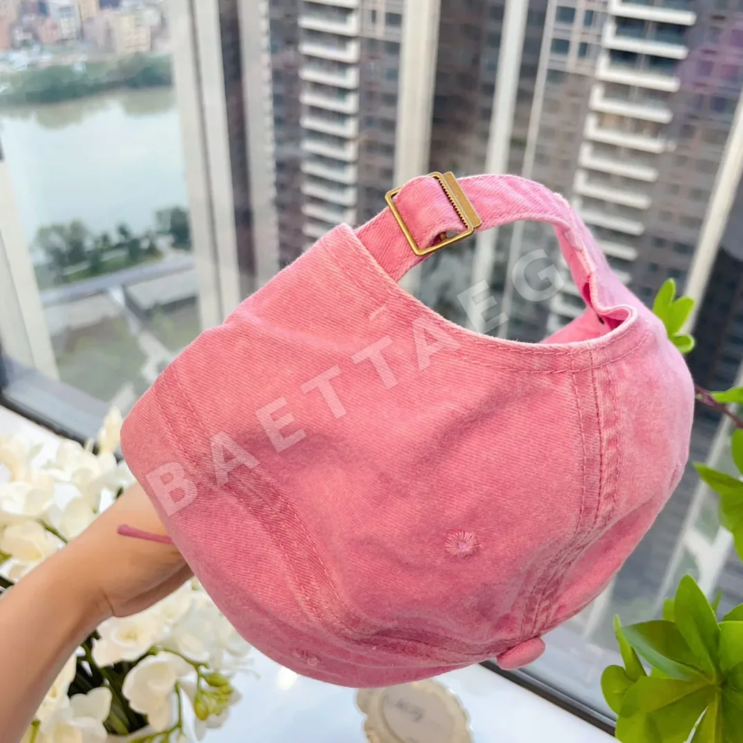 미우미우 모자 81030 Miu Miu Cap 상세 이미지 5