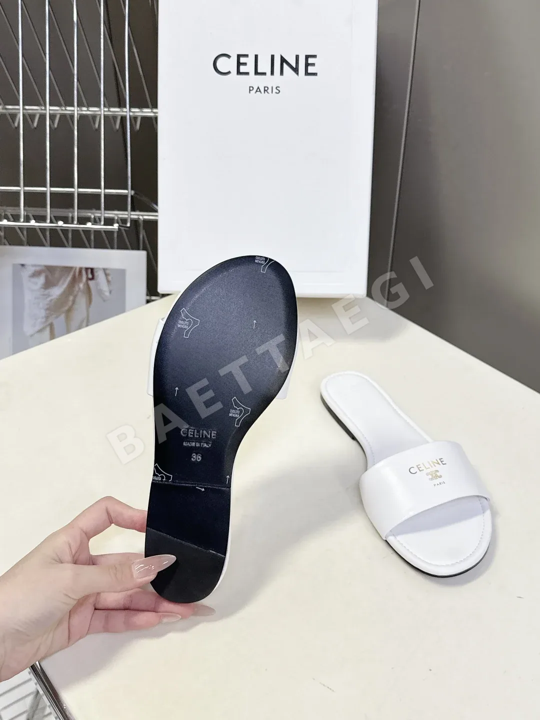 셀린느 빈티지 로마 샌들 상세 이미지 9