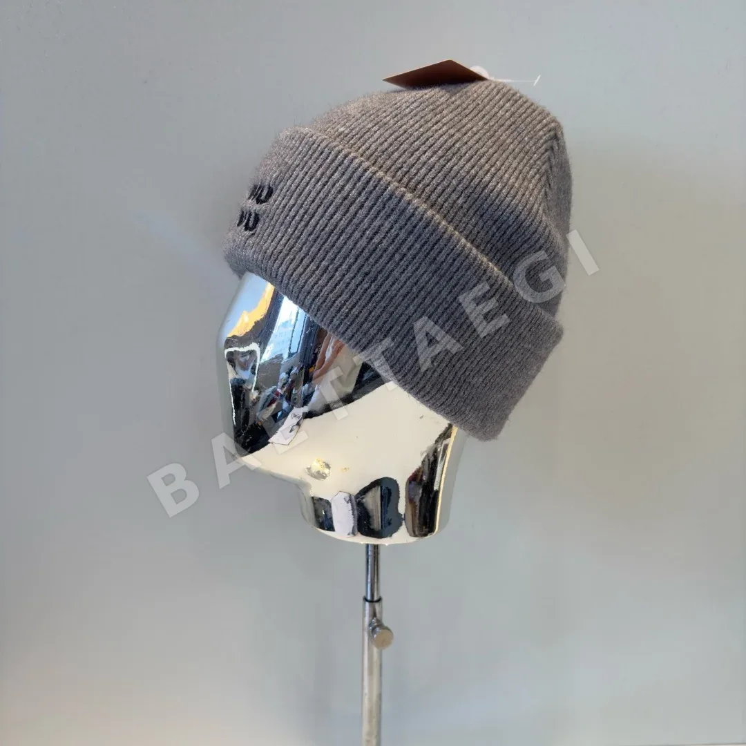 미우미우 비니 모자 81390
