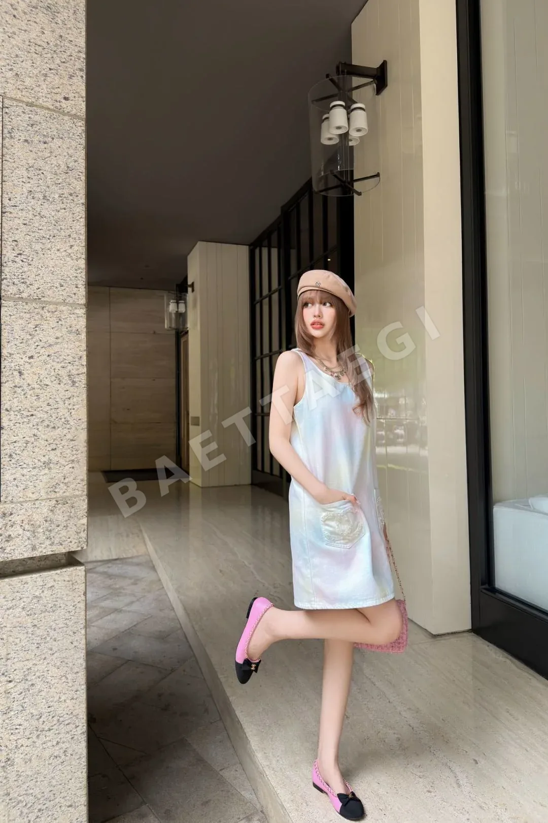 샤넬 더블 C 로고 비즈 장식 데님 원피스 상세 이미지 8