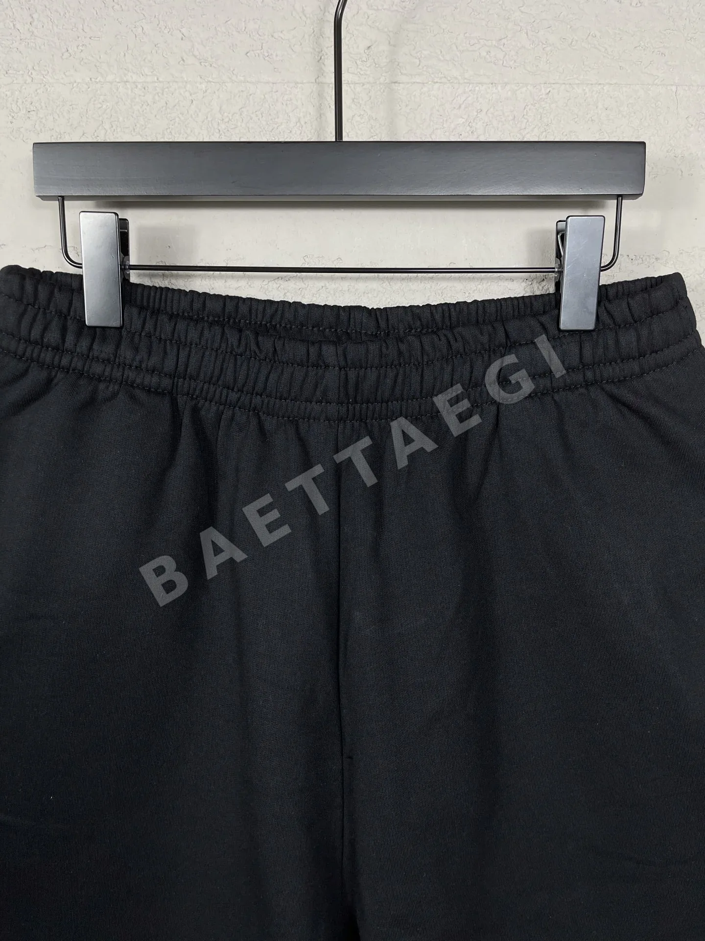 발렌시아가 더블 링 로고 자수 면 반바지 상세 이미지 3