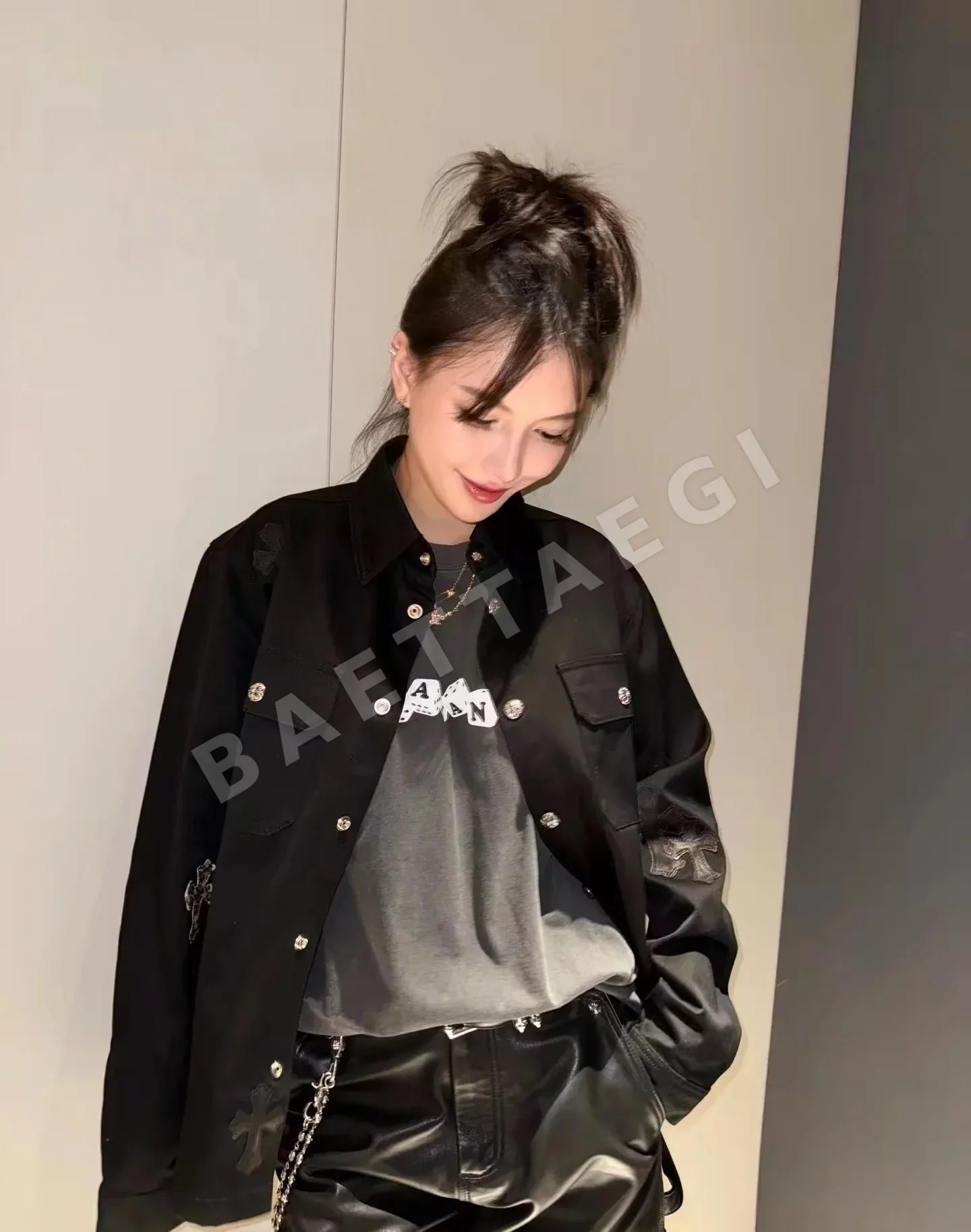크롬하츠 워크 독 블랙 데님 레더 크로스 남성 자켓 상세 이미지 2