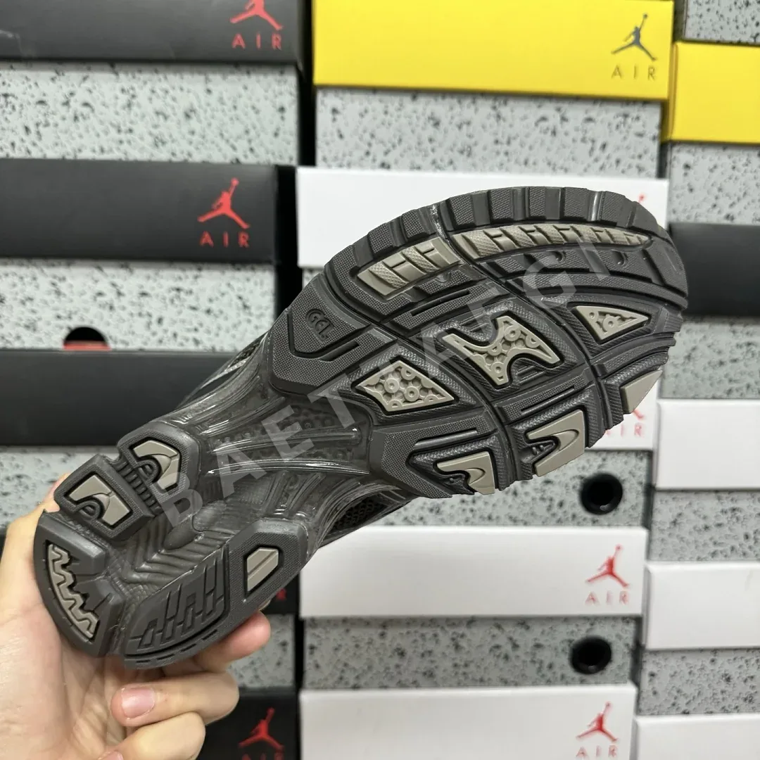 아식스 [LZ] 젤 카야노 14 1203A430-200 200605 Asics Gel-Kayano 14 Atmos Undermycar 상세 이미지 10