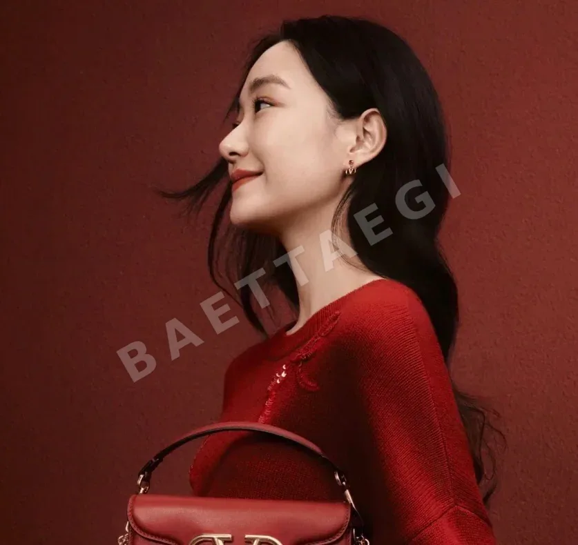 발렌티노 미니 컬러 큐빅 귀걸이 상세 이미지 8