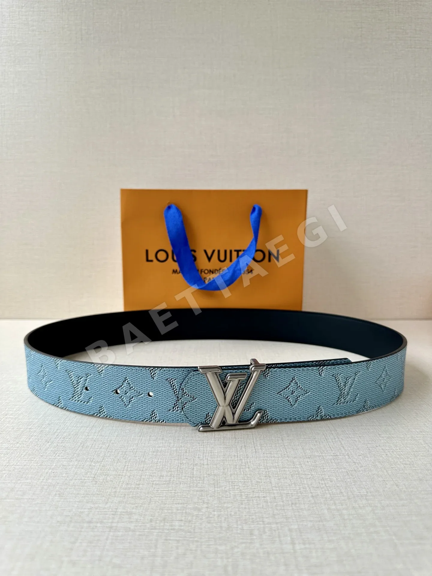 루이비통 LV 디멘션 모노그램 리버시블 벨트 57588