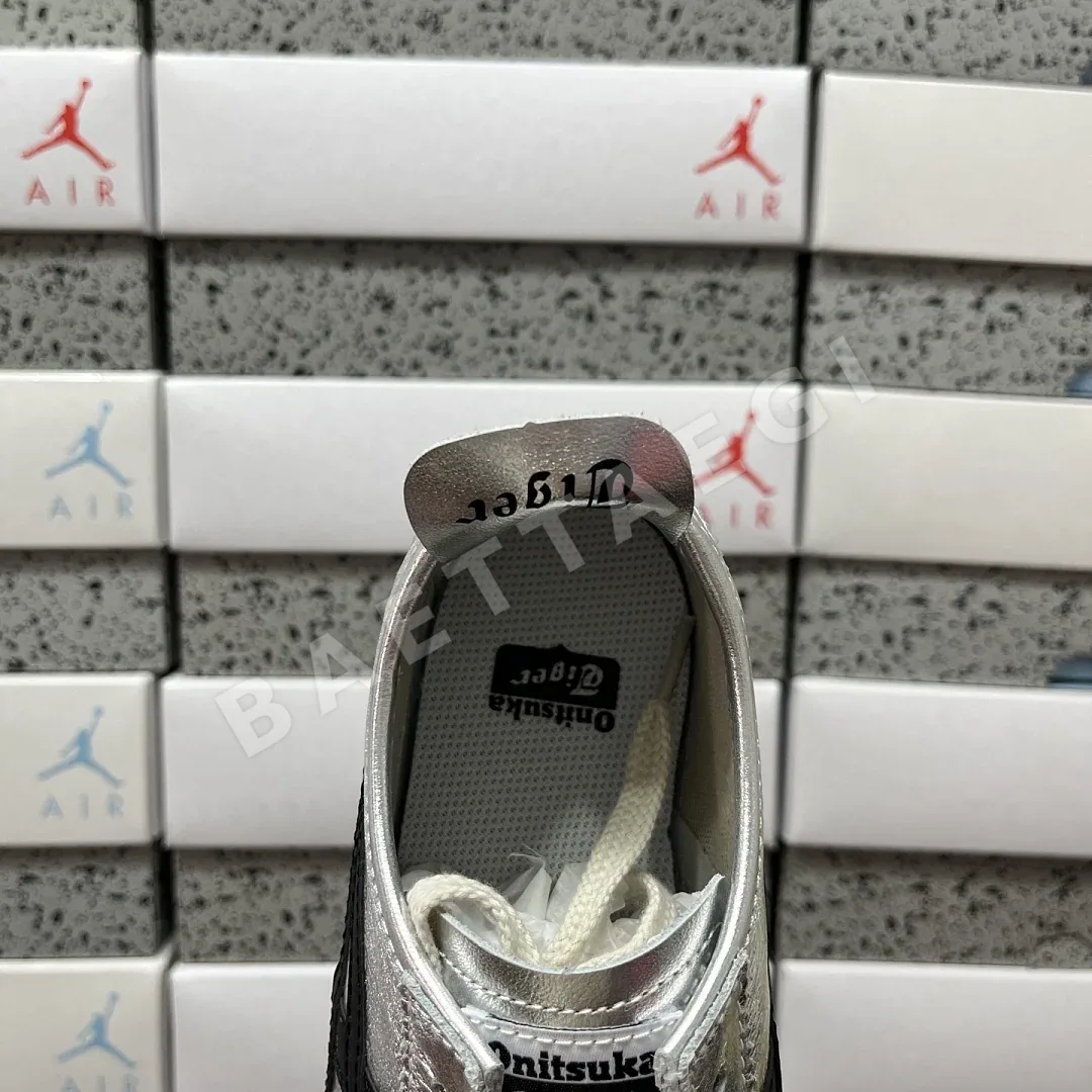 오니츠카타이거 [QC] 멕시코 66 1183B566-020 202296 Onitsuka Tiger Mexico 66 Pure Silver 상세 이미지 4