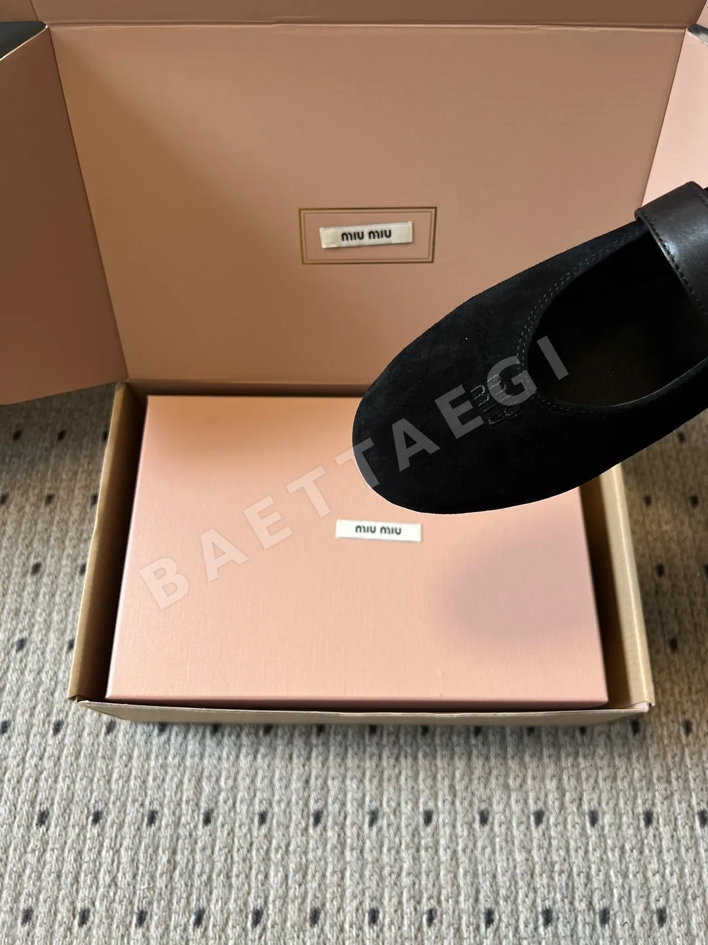 미우미우 스웨이드 메리제인 상세 이미지 6
