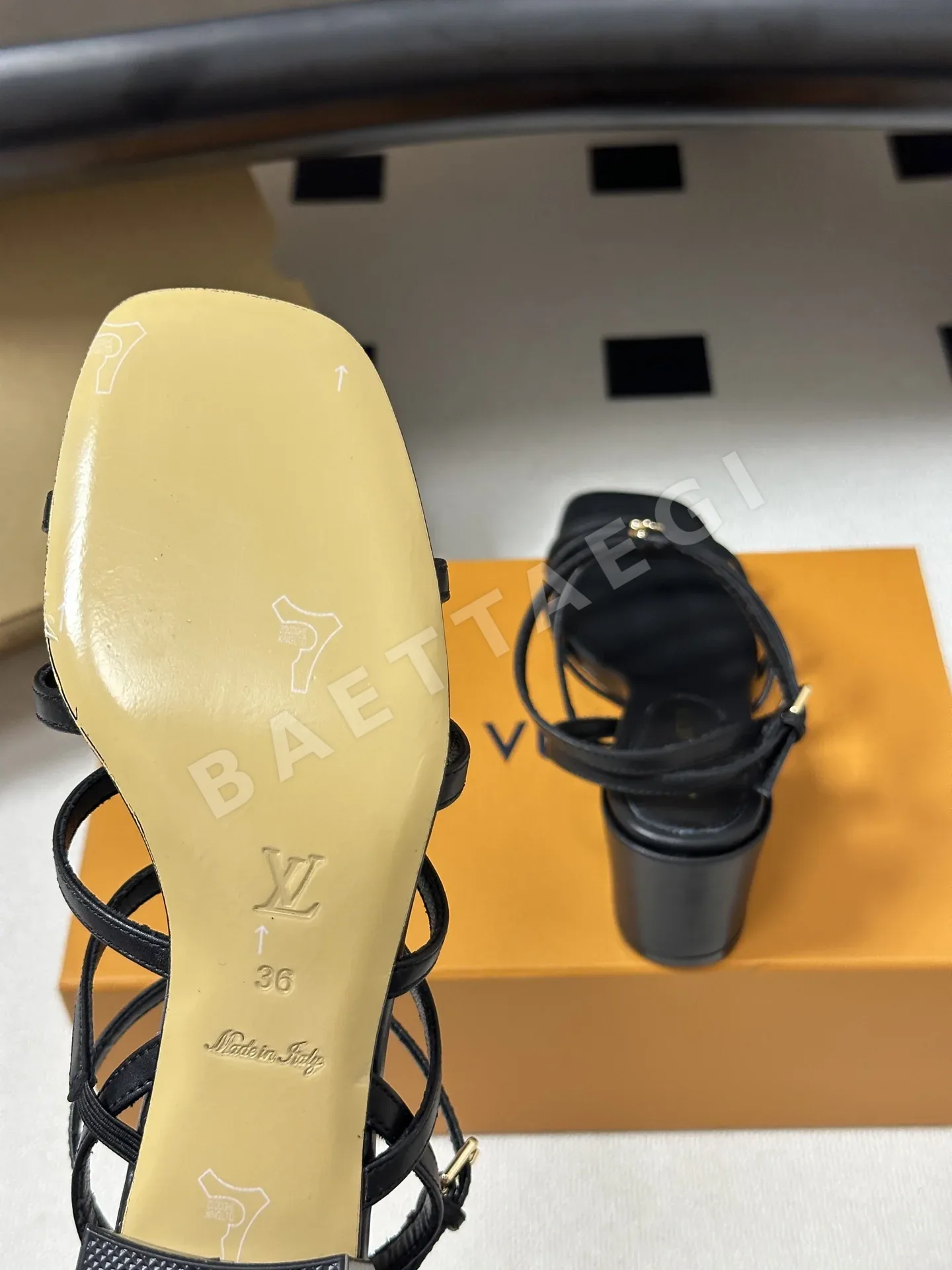 루이비통 LV 가이아 샌들 상세 이미지 9