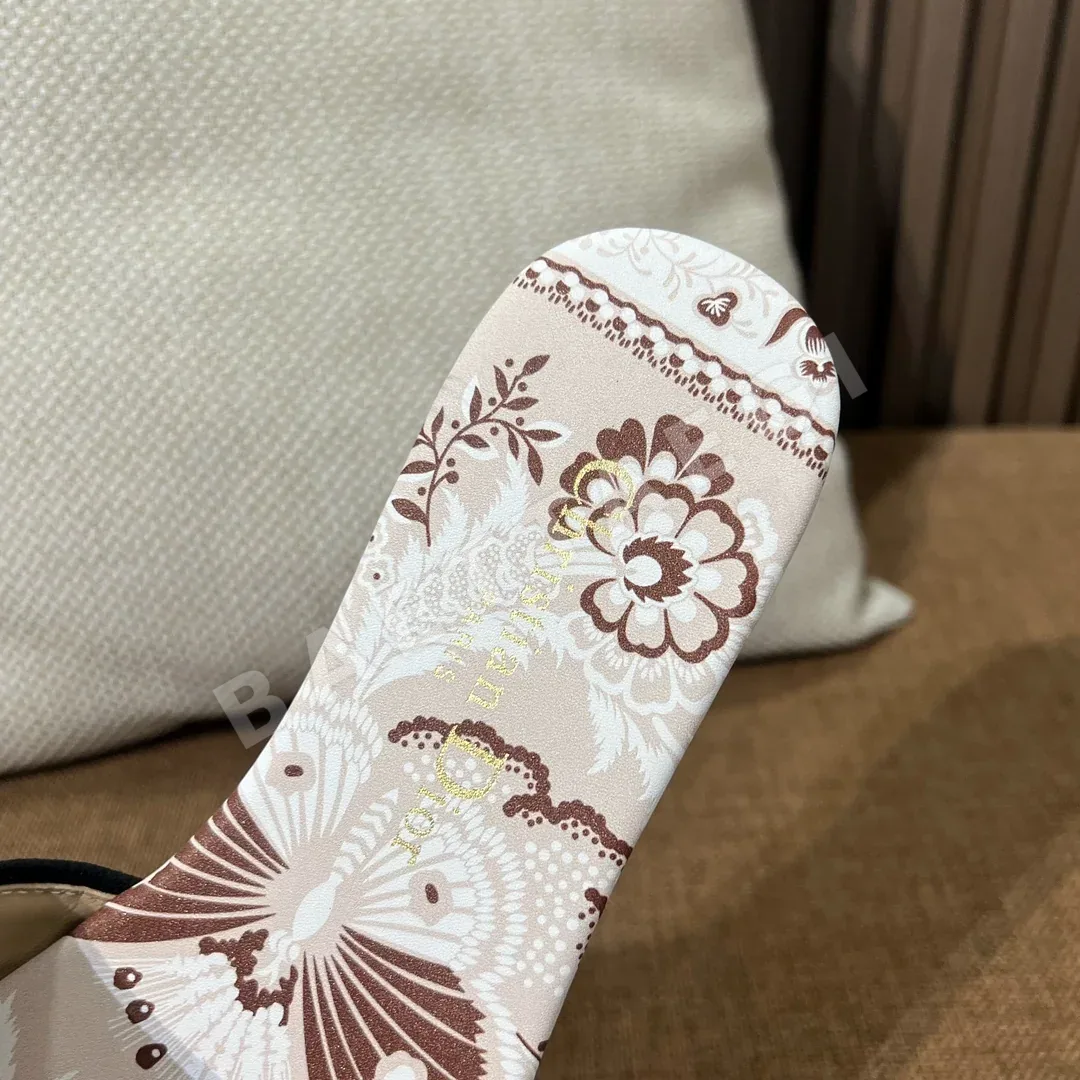 디올 자수 캔버스 슬리퍼 상세 이미지 8