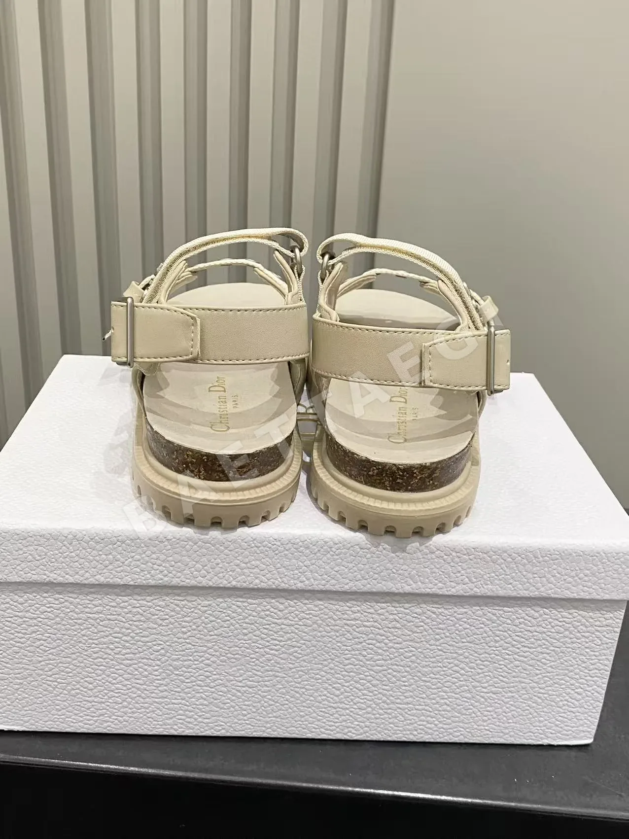 디올 벨크로 샌들 상세 이미지 8