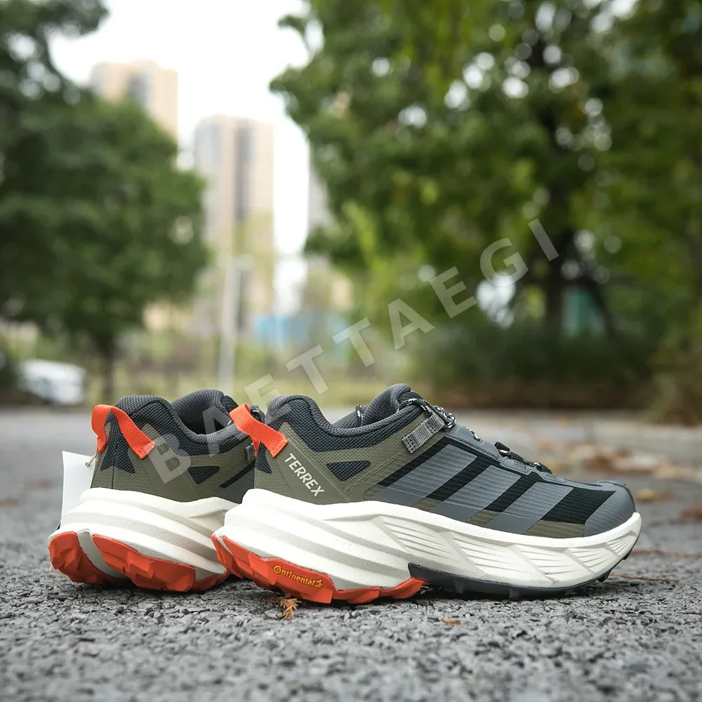 아디다스 Terrex X Free Hiker GTX 등산화 신발 상세 이미지 3