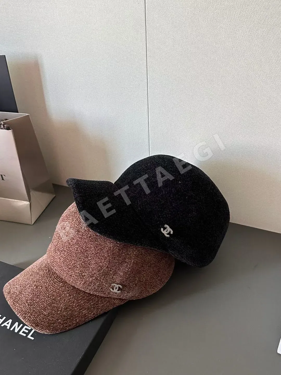 샤넬 벨벳 라이더 모자 상세 이미지 5