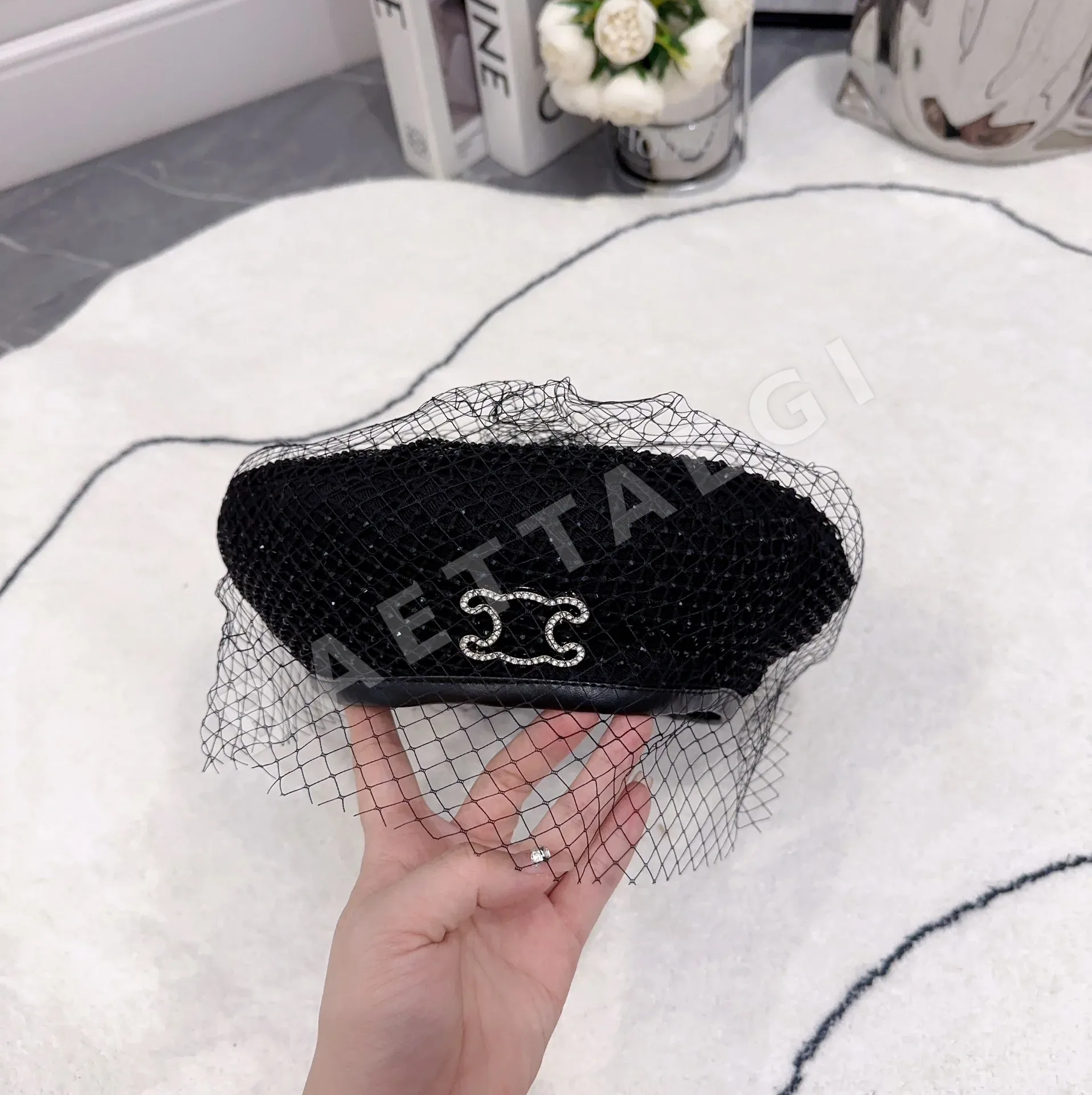 셀린느 라인석 메시 베레모 상세 이미지 4