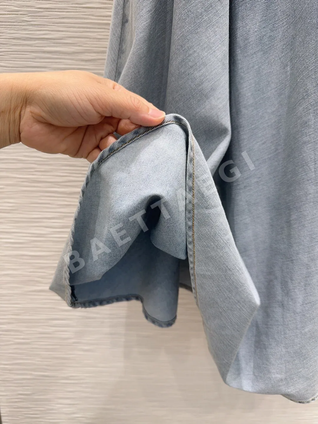 디올 데미지 가공 워시드 데님 여성 바지 상세 이미지 5