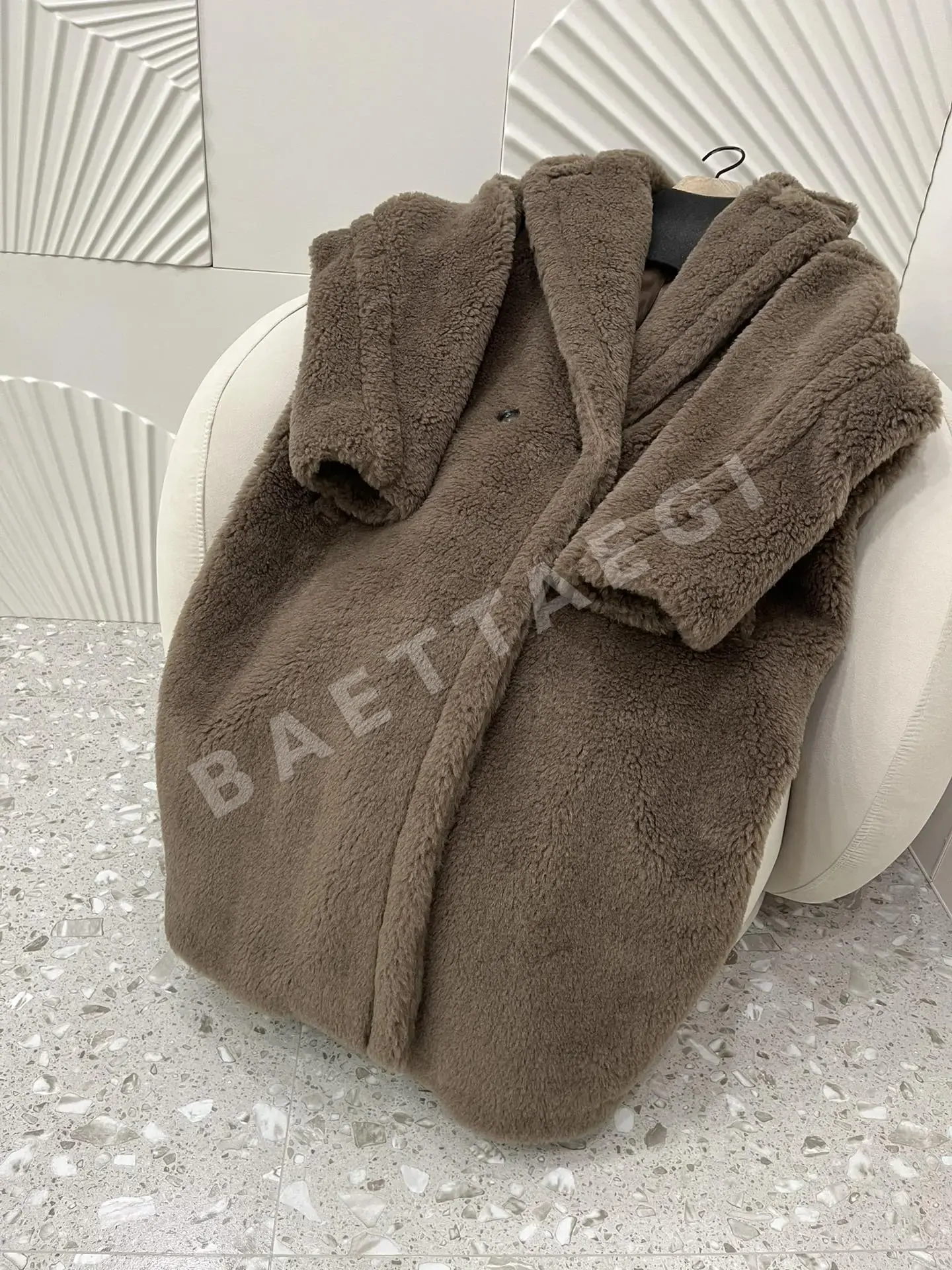 막스마라 테디 베어 더블 컬러 자켓 상세 이미지 4