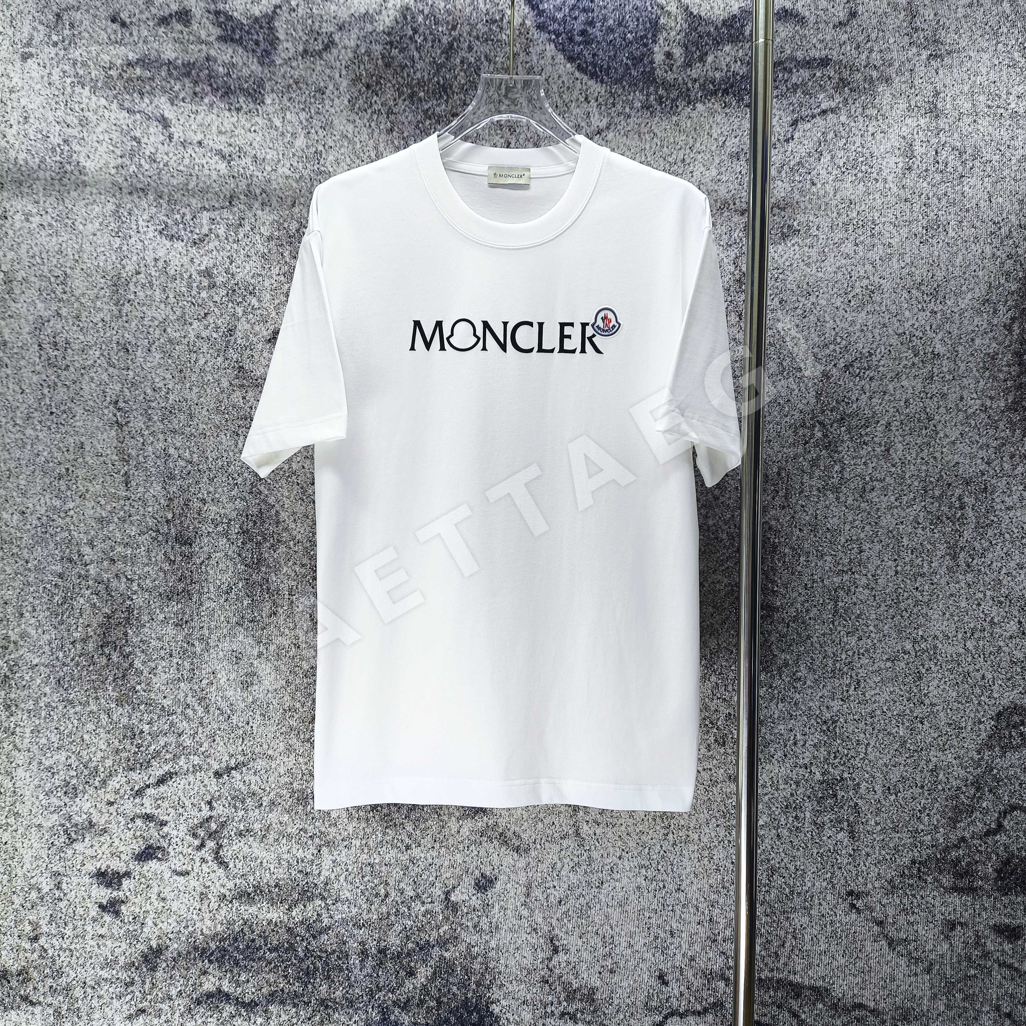 몽클레르 플로키 가공 실리콘 패치 반팔 티셔츠 88841