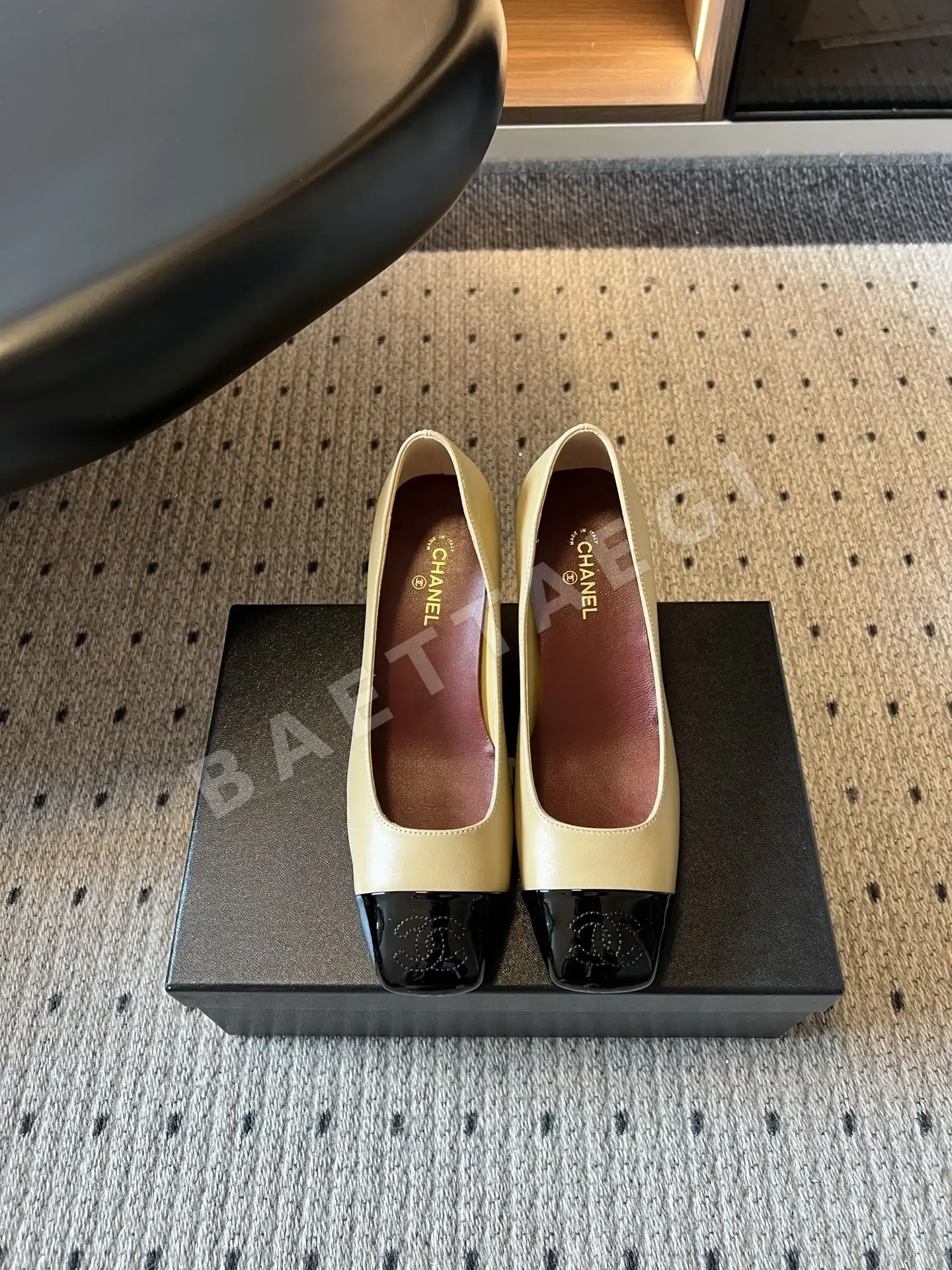 샤넬 컬러블록 스퀘어토 하이힐 155506
