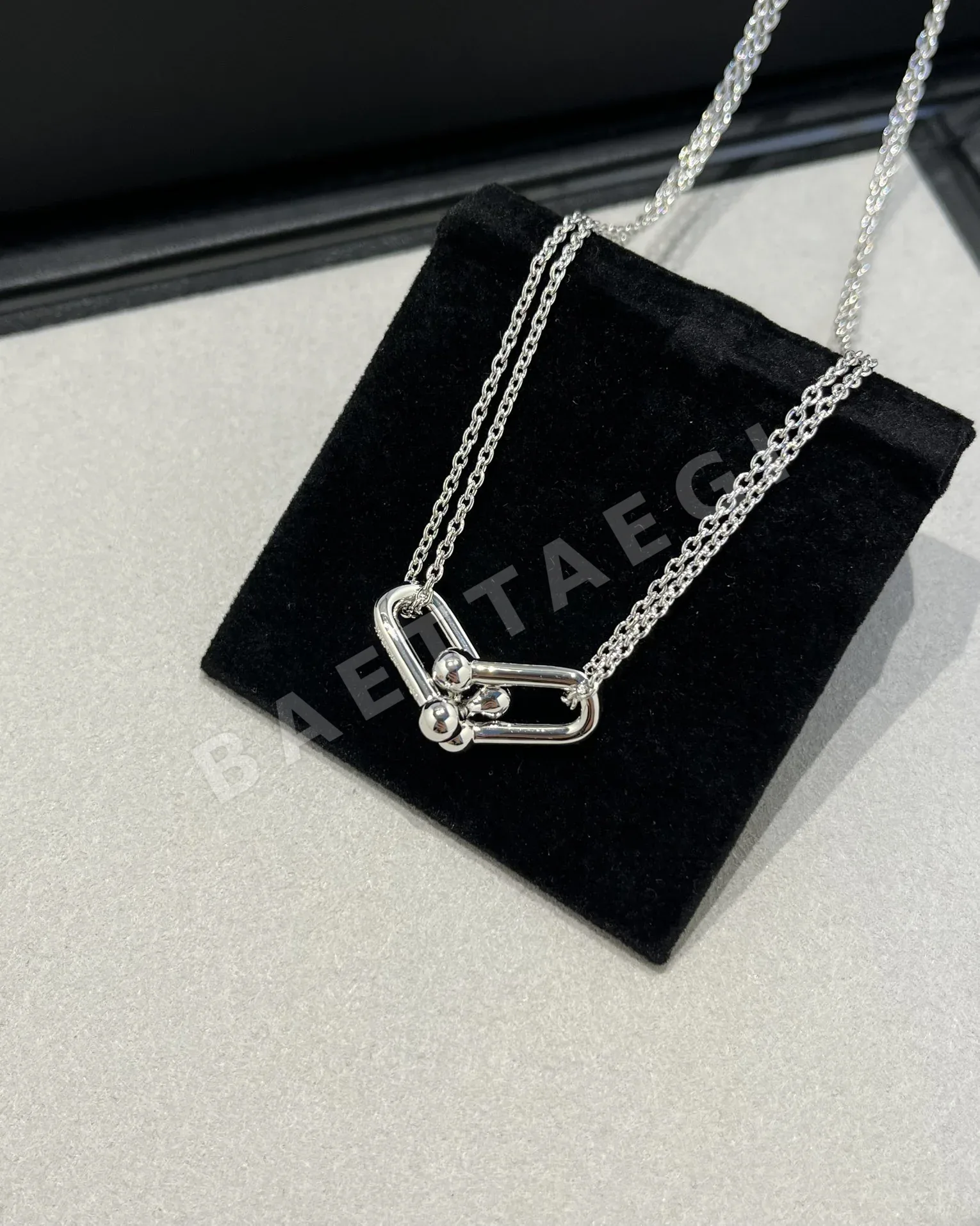 티파니 하드웨어 더블 링크 화이트 골드 목걸이 상세 이미지 9