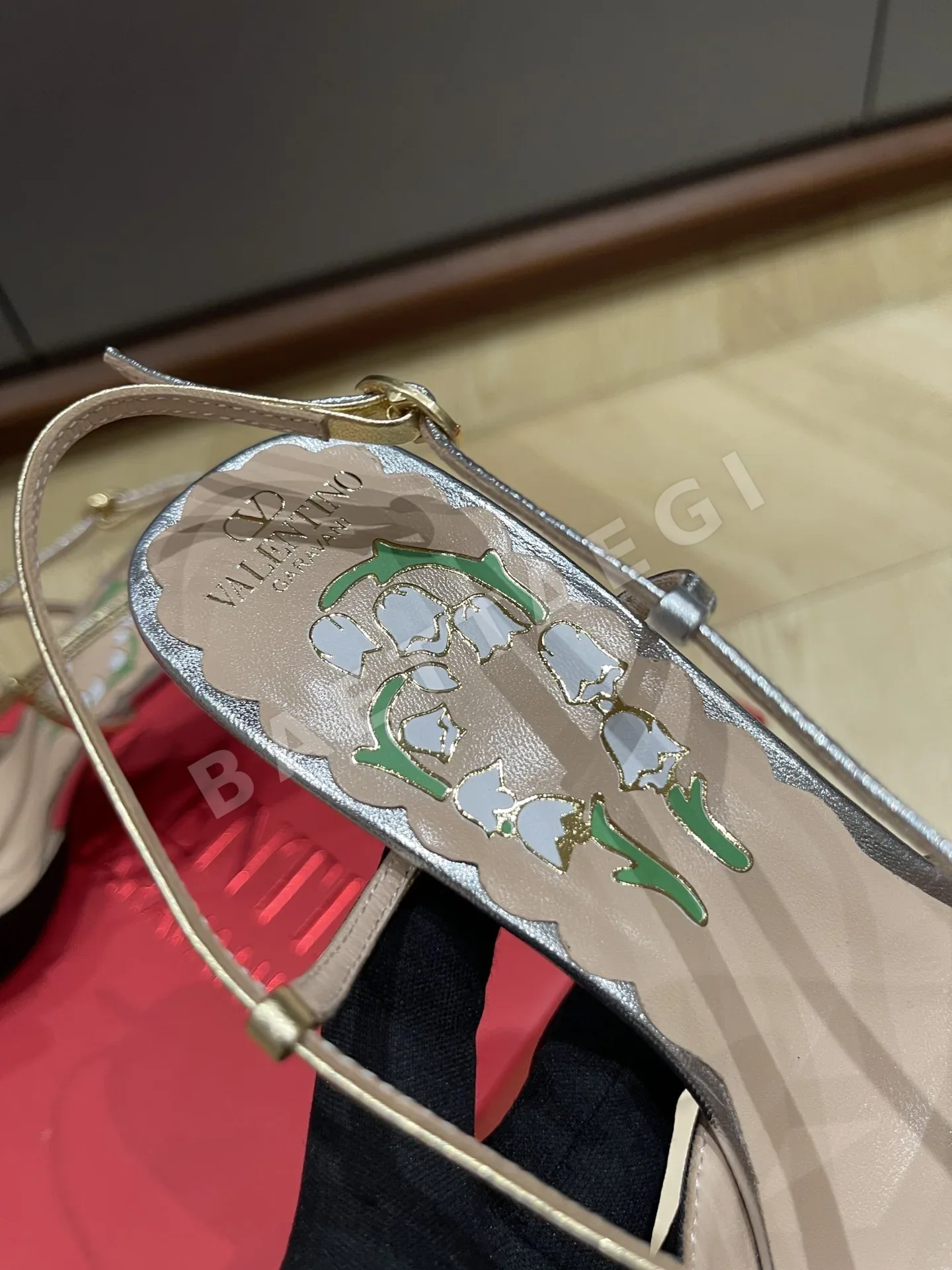 발렌티노 25 s 보우 힐 샌들 상세 이미지 7