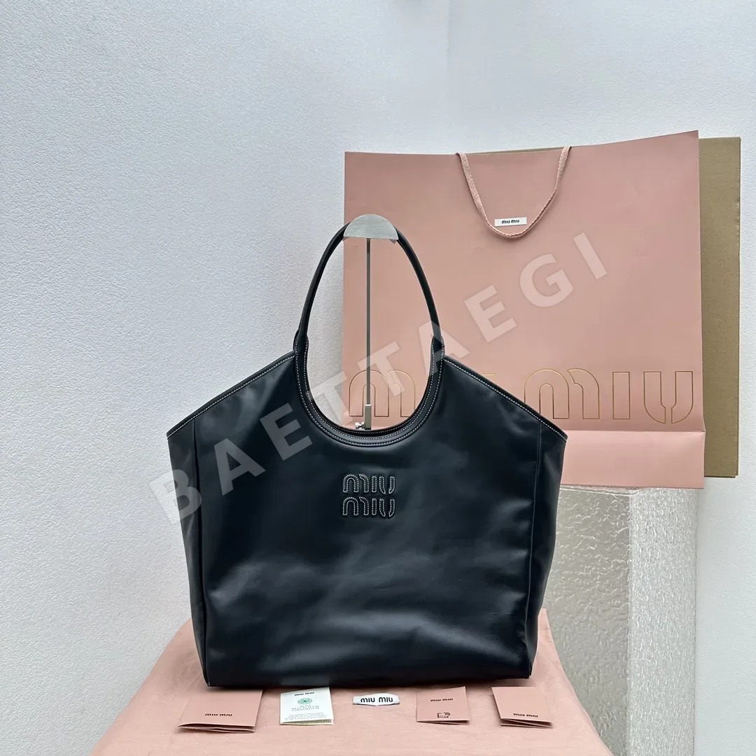 미우미우 올가죽 언더암 라지 가방 68275