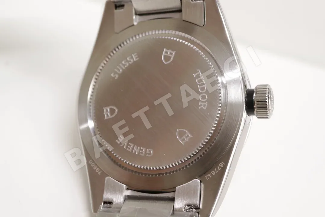 IWC 블루 다이얼 나일론 스트랩 시계 상세 이미지 6