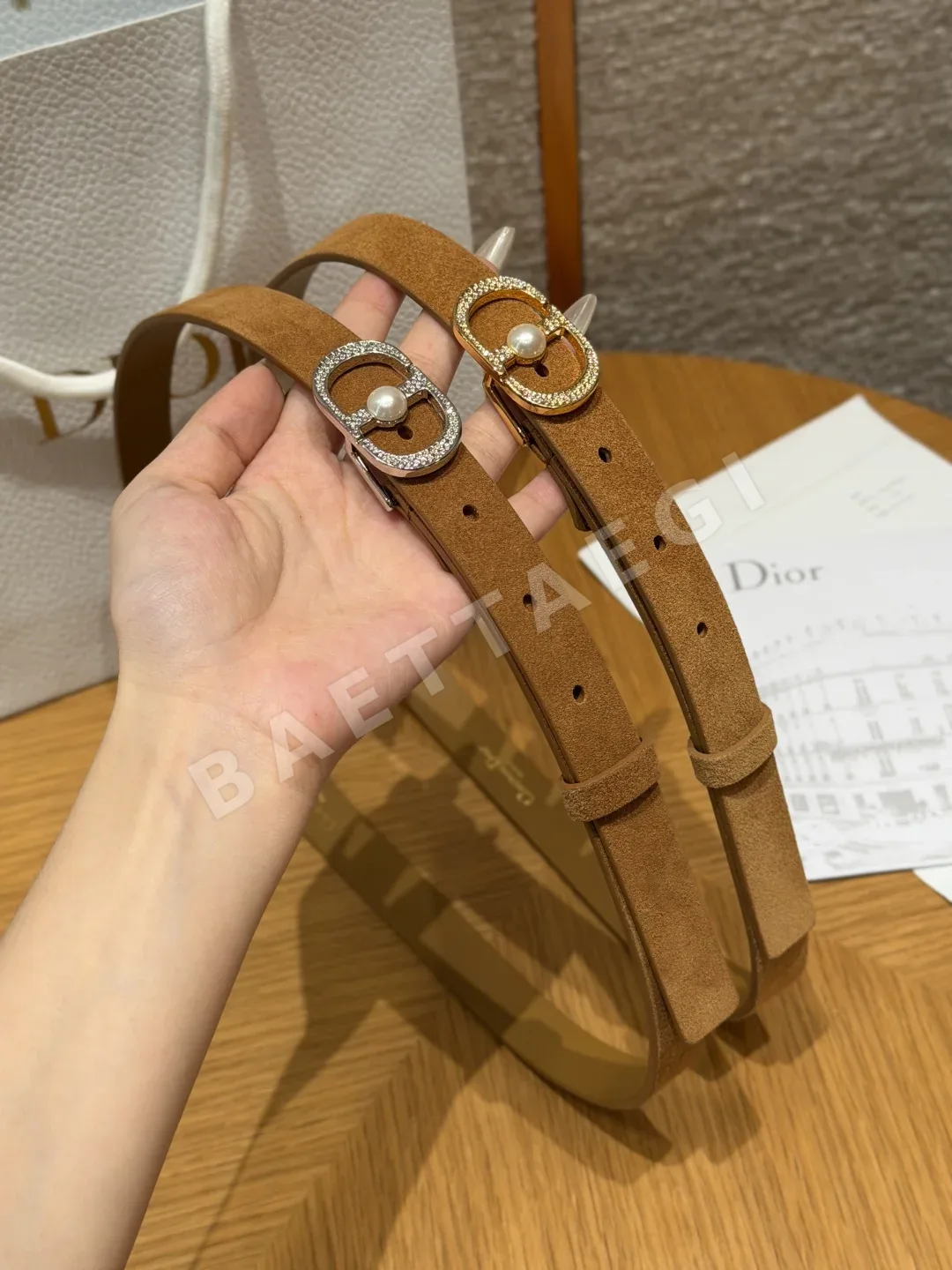 디올 스웨이드 CD 로고 장식 벨트 상세 이미지 4