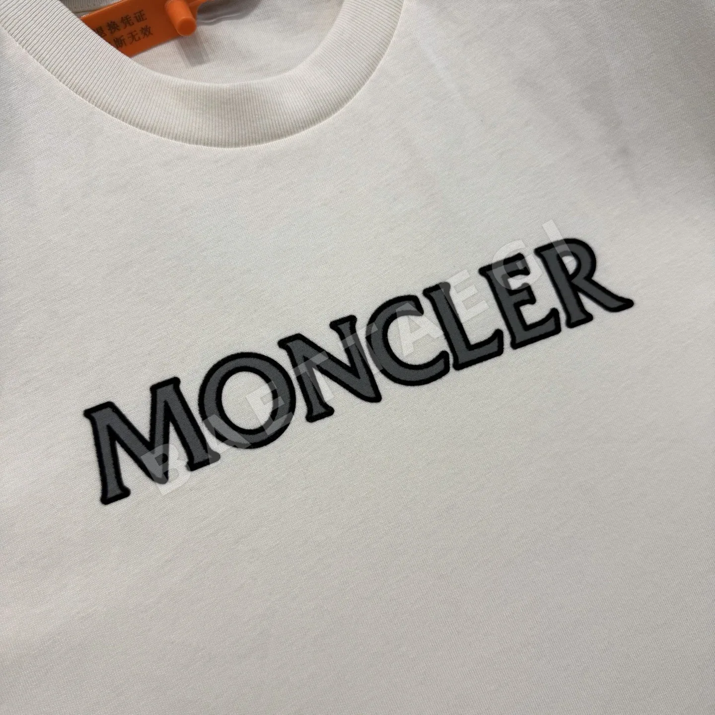 몽클레르 남성 로고 프린트 코튼 반팔 티셔츠 상세 이미지 7