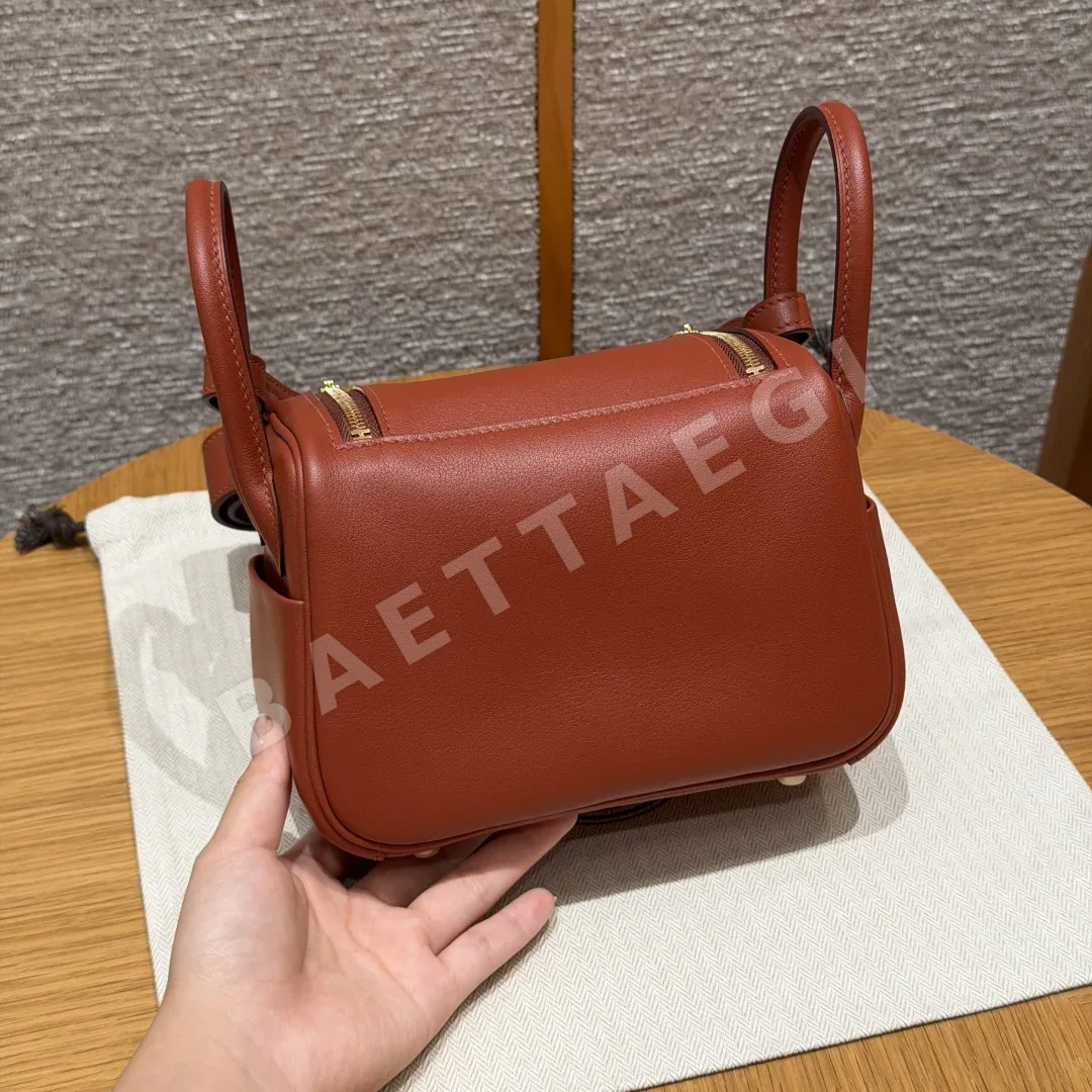 에르메스 미니린디 가죽 가방 상세 이미지 3