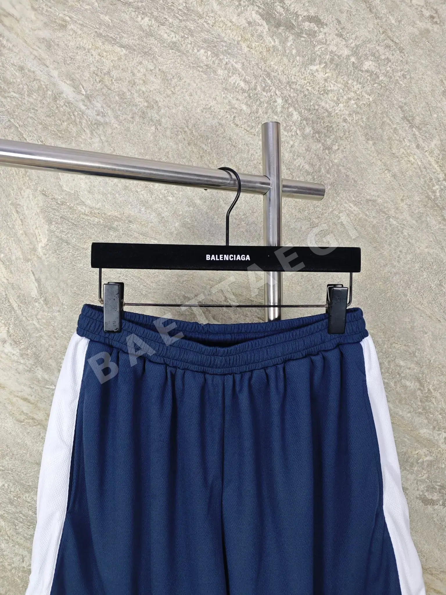 발렌시아가 남성 반바지 상세 이미지 3