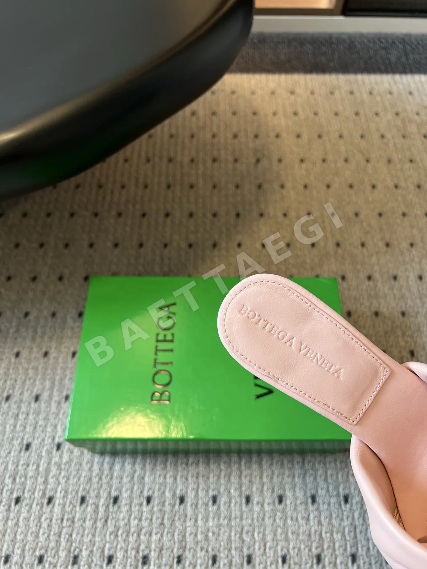 보테가베네타 트위스트 스트랩 하이힐 샌들 상세 이미지 8