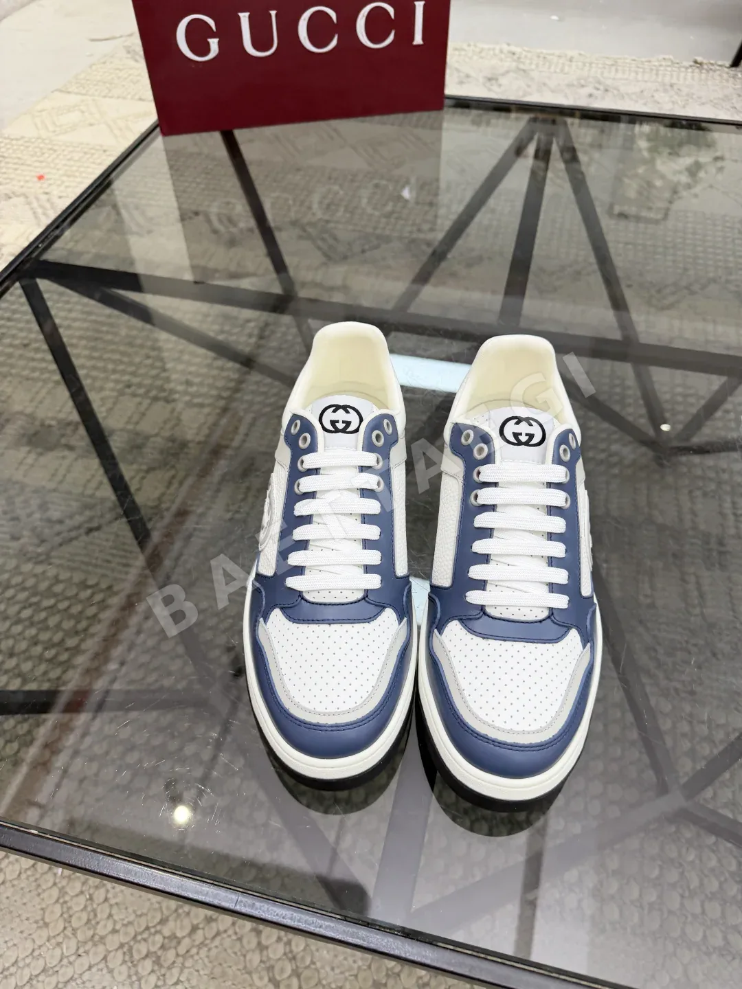 구찌 스니커즈 남성 가죽 상세 이미지 3