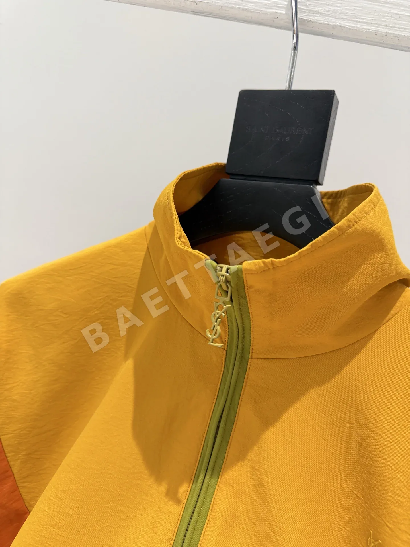 생로랑 YSL 자수 더블포켓 여성 자켓 상세 이미지 6