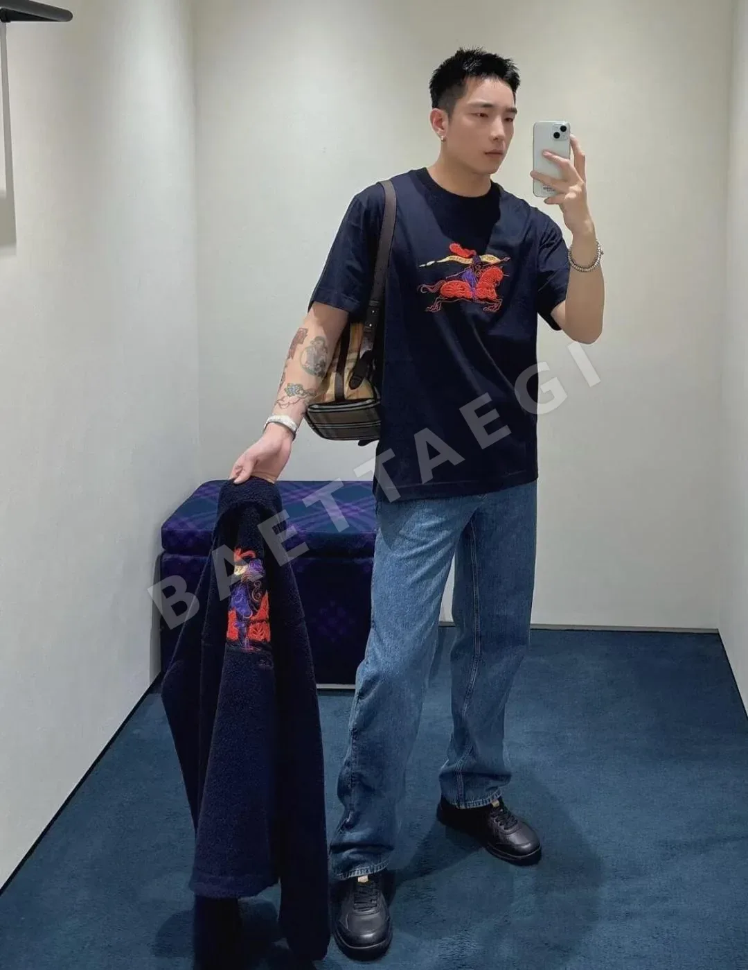 버버리 플리스 크루넥 반팔 상세 이미지 38
