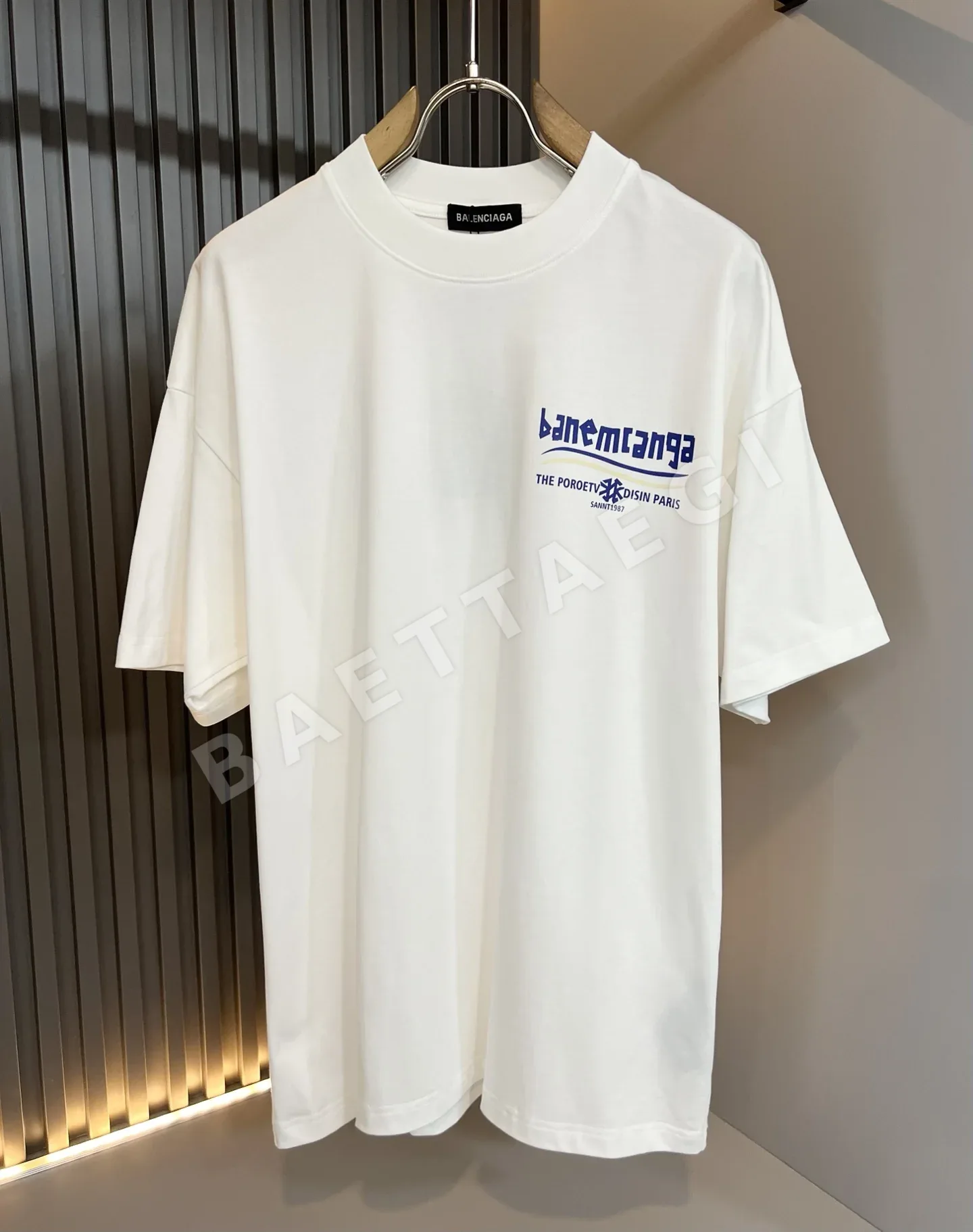발렌시아가 루즈핏 반팔 티셔츠 상세 이미지 2