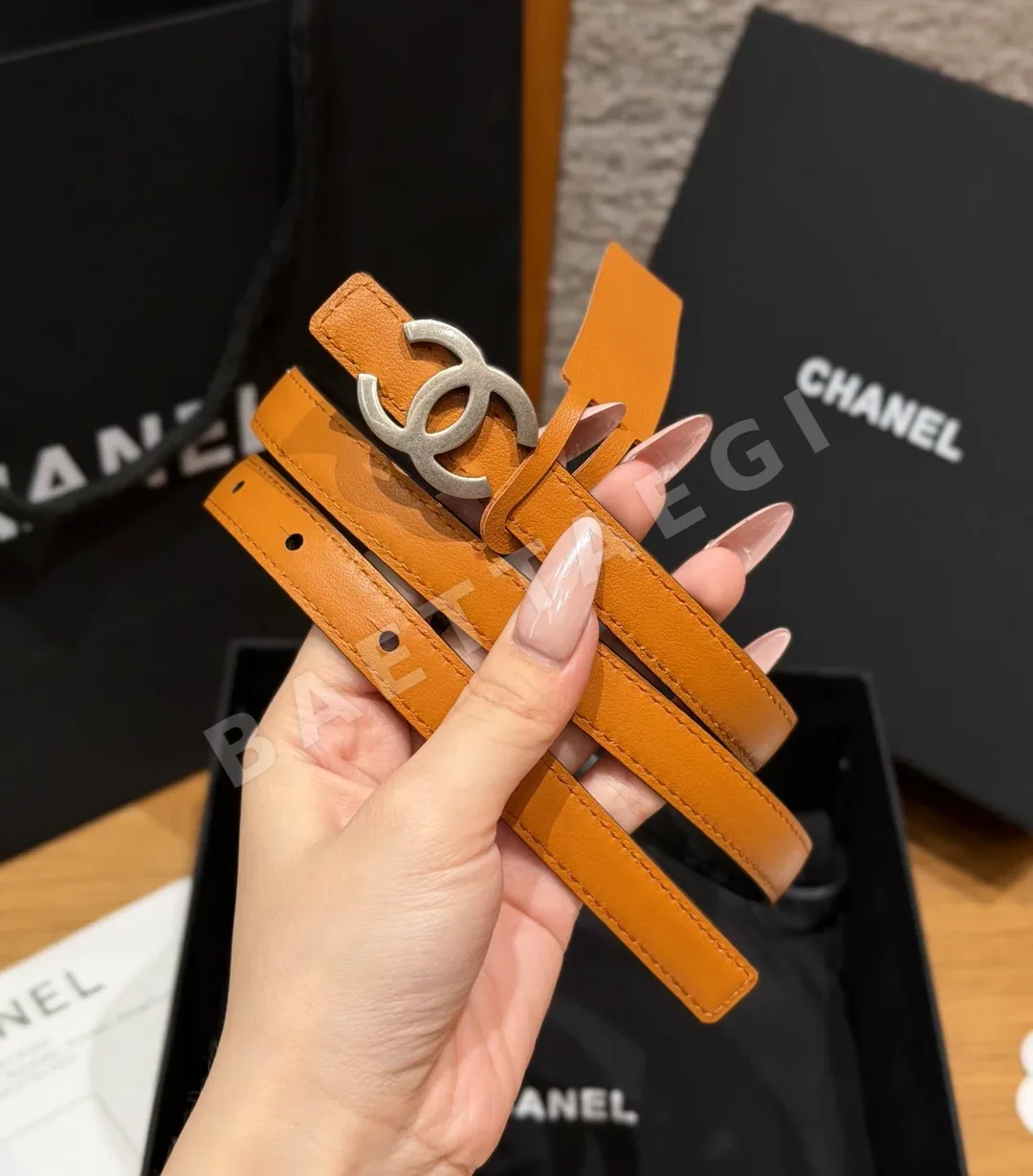샤넬 더블 C 메탈 로고 리버시블 가죽 벨트 상세 이미지 3