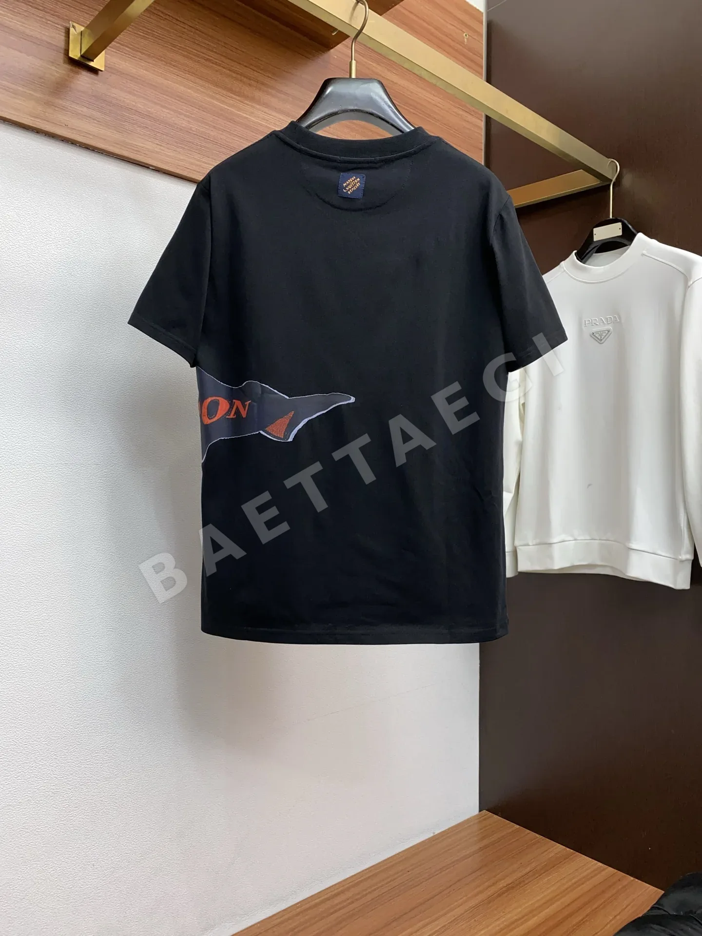 루이비통 코튼 크루넥 남성 반팔 티셔츠 화이트 P185 상세 이미지 10