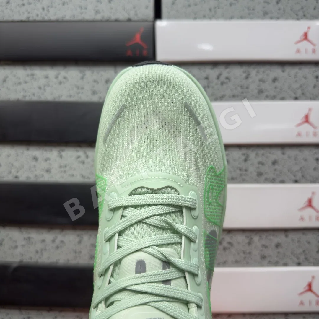 나이키 [5A] 보메로 프리미엄 HM5973-302 201794 Nike Vomero Premium Barely Green 상세 이미지 6