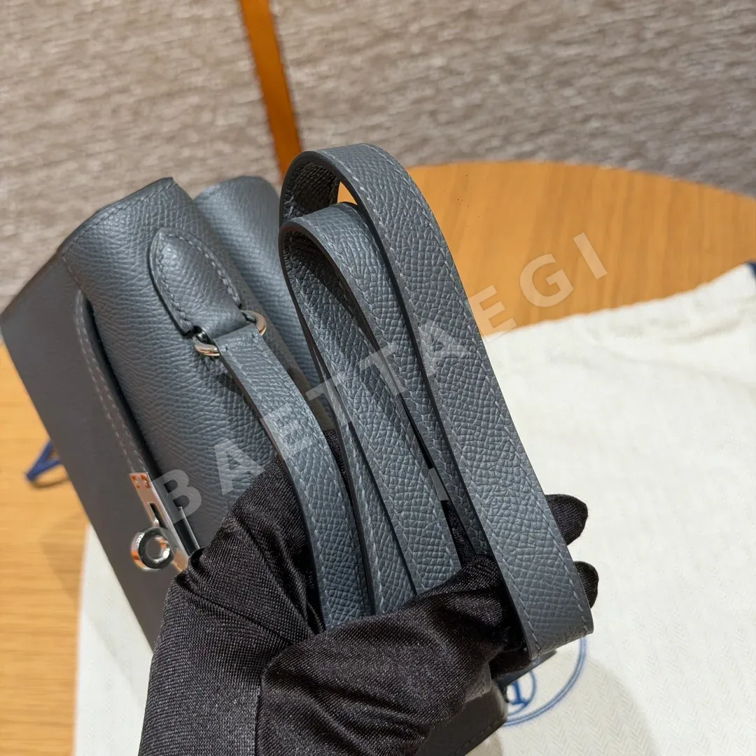 에르메스 켈리 더스티 그레이 소가죽 가방 상세 이미지 9