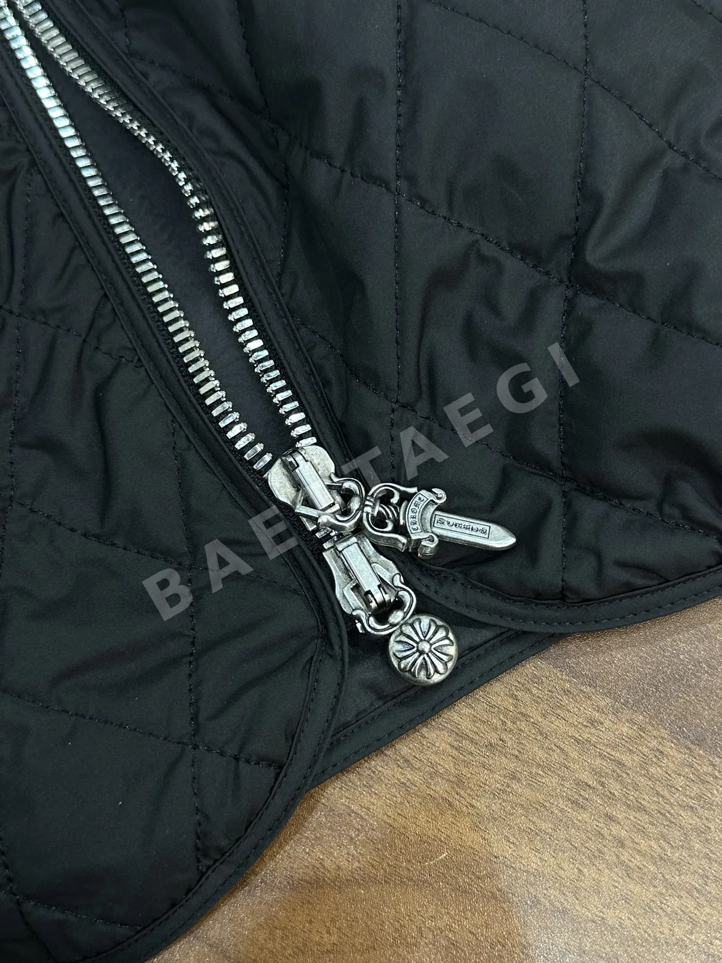 크롬하츠 다이아몬드 패턴 퀼팅 면 조끼 상세 이미지 5