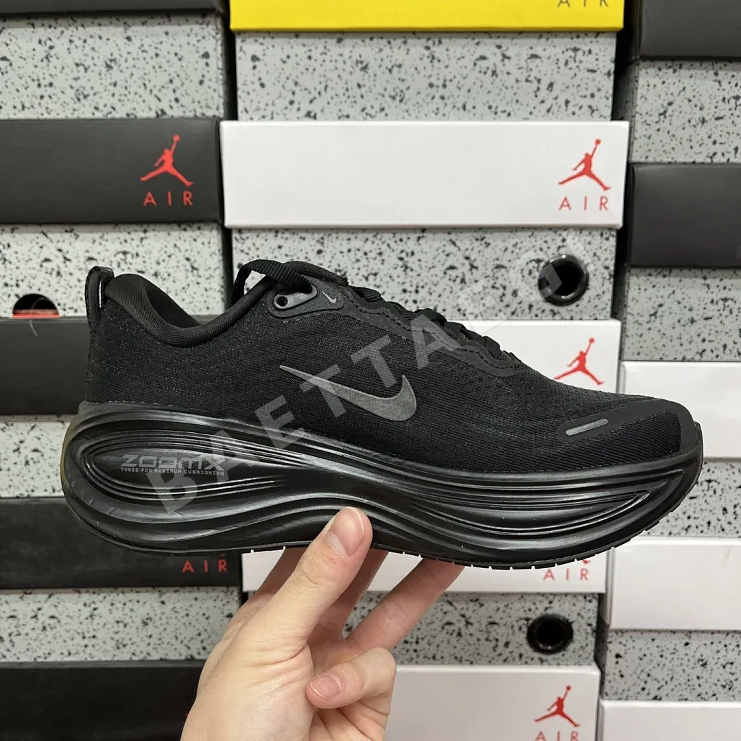 나이키 줌 보메로 18 HV8150-003 201114 Nike Zoom Vomero 18 상세 이미지 10