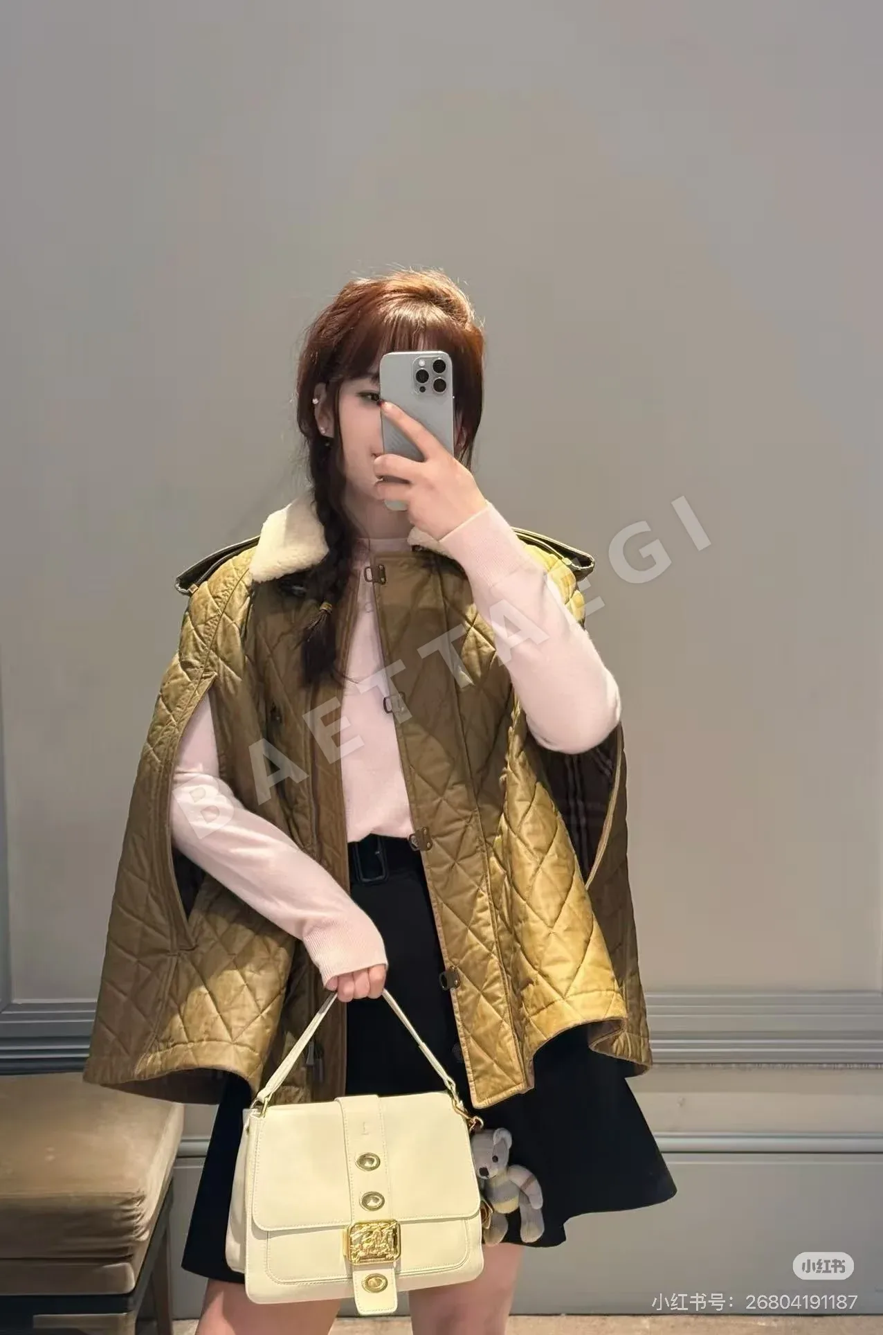 버버리 퍼 카라 퀼팅 케이프 코트 상세 이미지 10