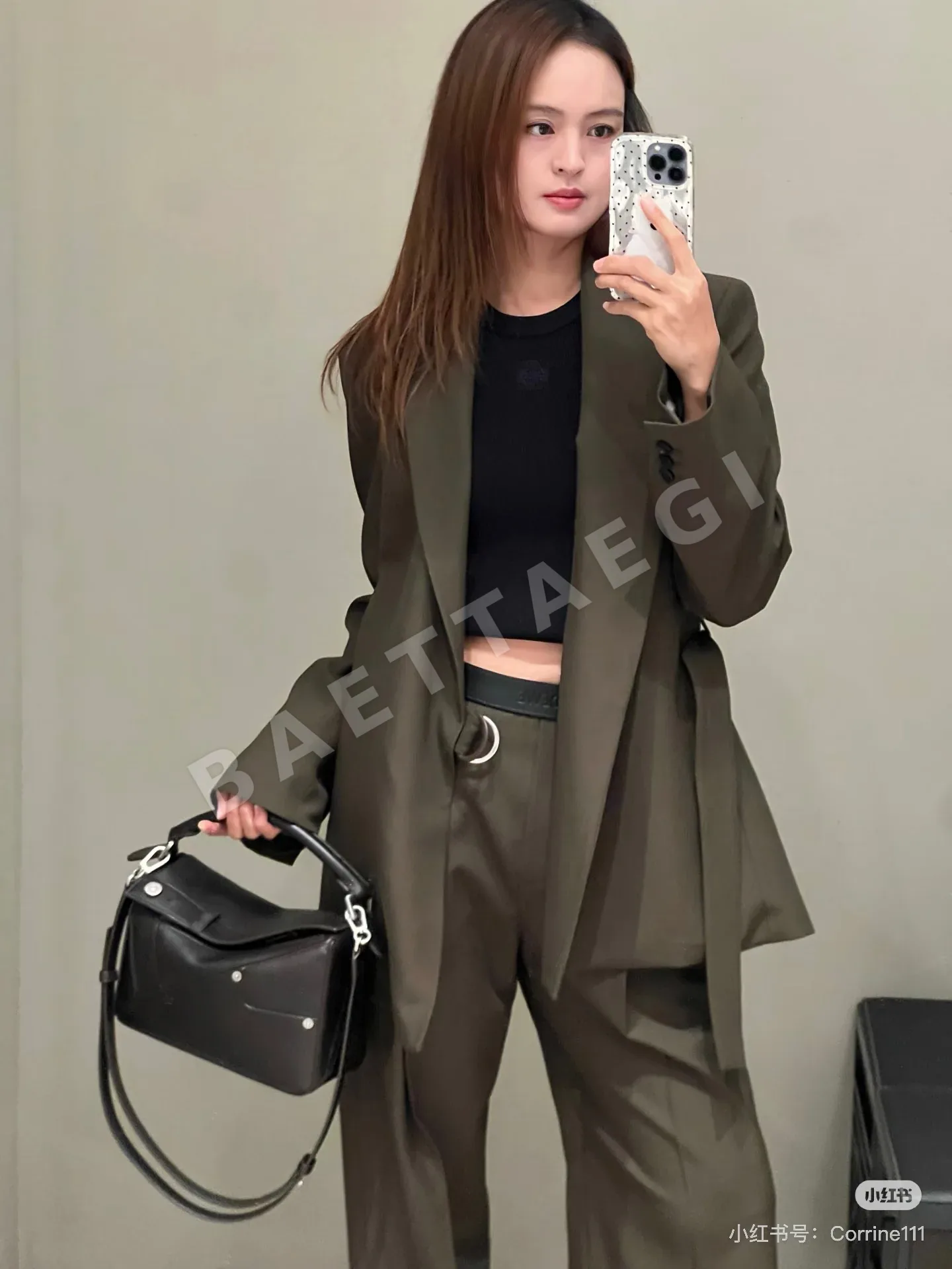 로에베 슬림핏 블랙 수트 세트 상세 이미지 3